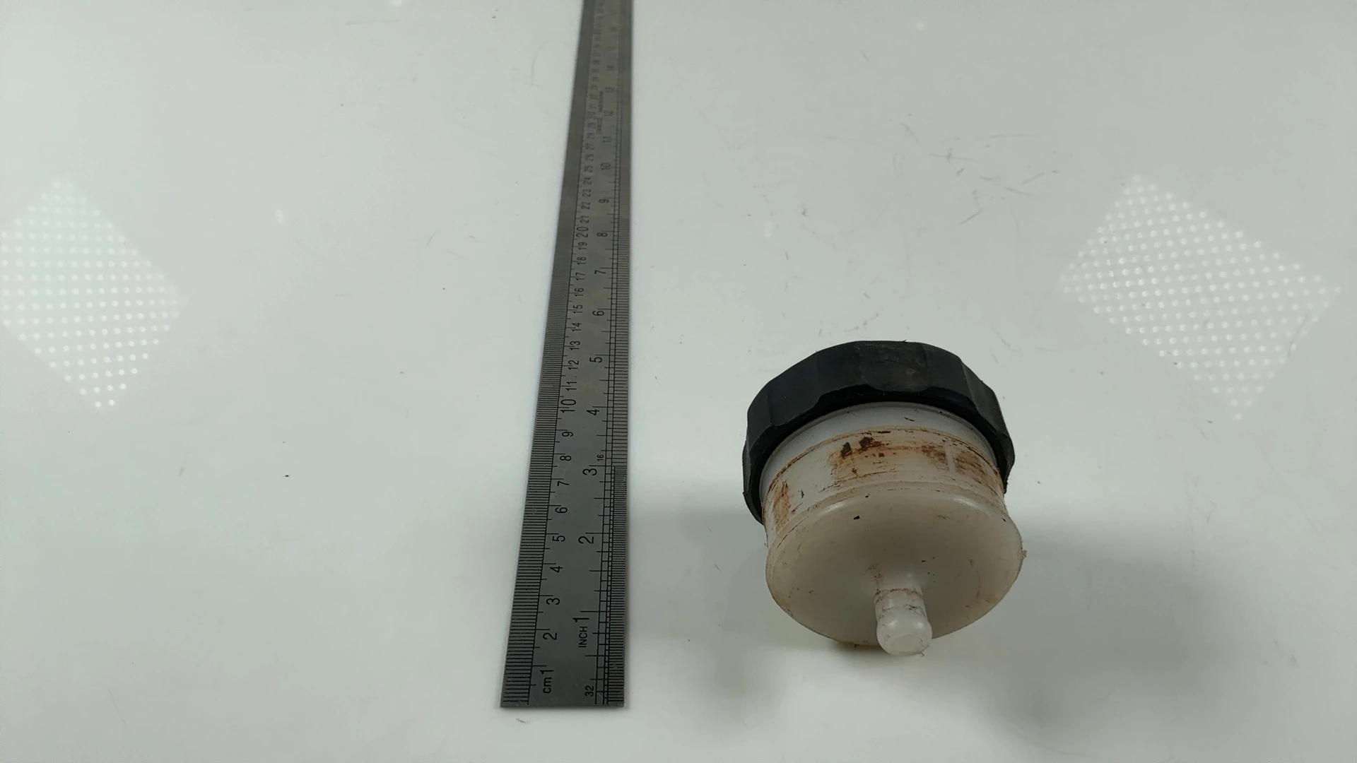 Suzuki GS550 GS550E GS550L 550cc Rear Brake Reservoir 1977-1982 OEM 69740-470V0 - Image 4