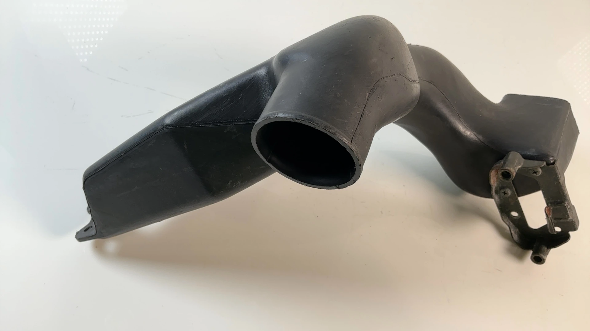 Yamaha YZF R6 RJ03 600 Left Ram Air Intake Duct Scoop 1999-2002 OEM 5EB-2838R-00 - Image 2
