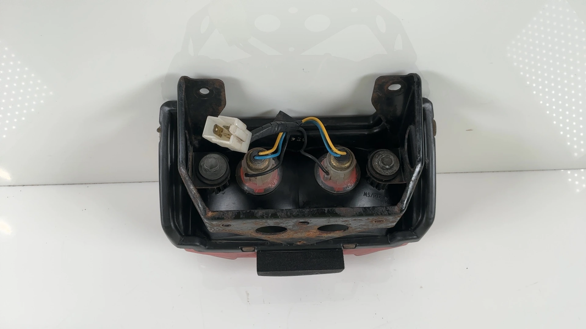 Yamaha YZF Thunderace YZF1000R Rear Brake Tail Light 1996-03 OEM 4SV-84710-10-00 - Image 4