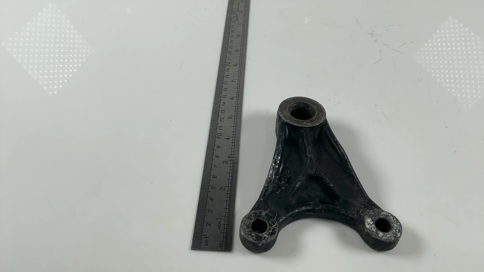 Suzuki GS750 GS750B 750CC Rear Brake Caliper Mount Bracket 1977-1979 OEM 69721-47011 - Image 4
