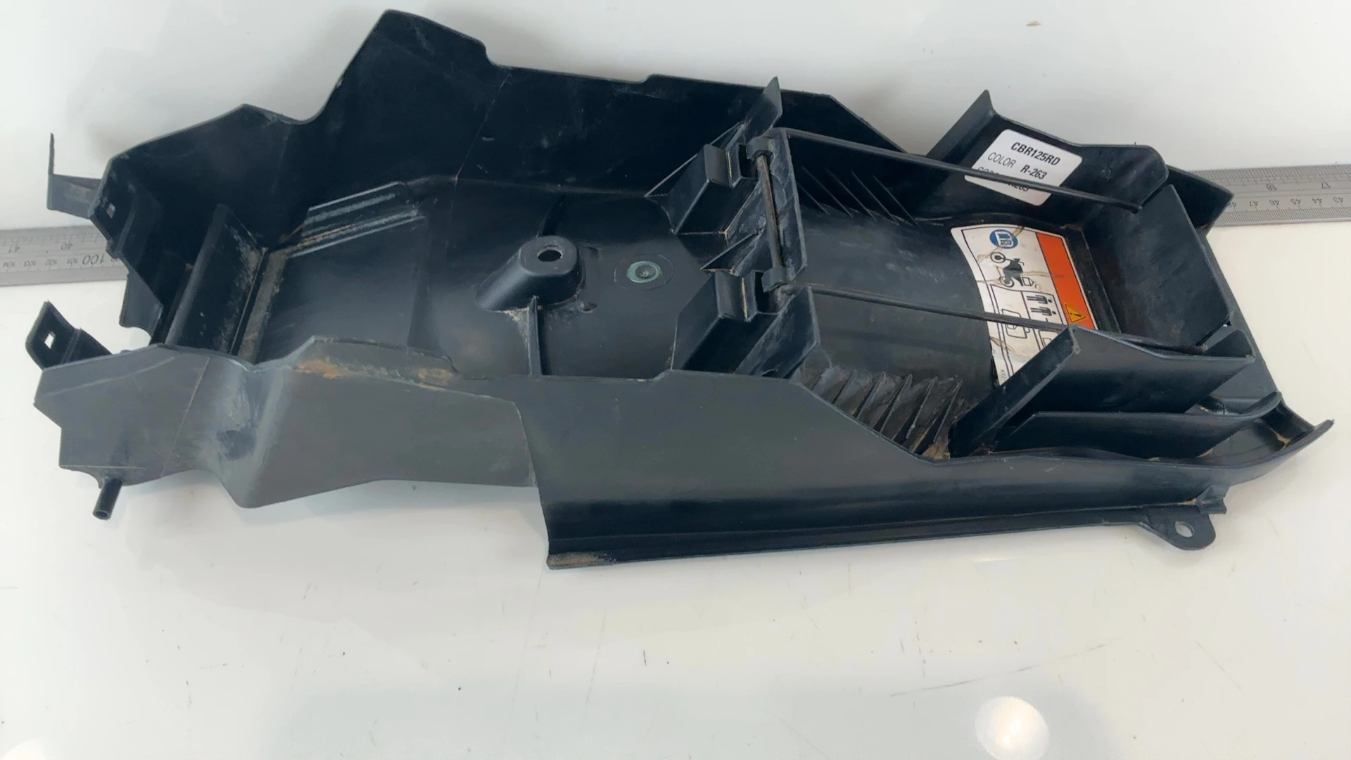 Honda CBR125R JC50 125cc Rear Inner Fender Undertray 2011-2017 OEM 80101-KPP-T00 - Image 6