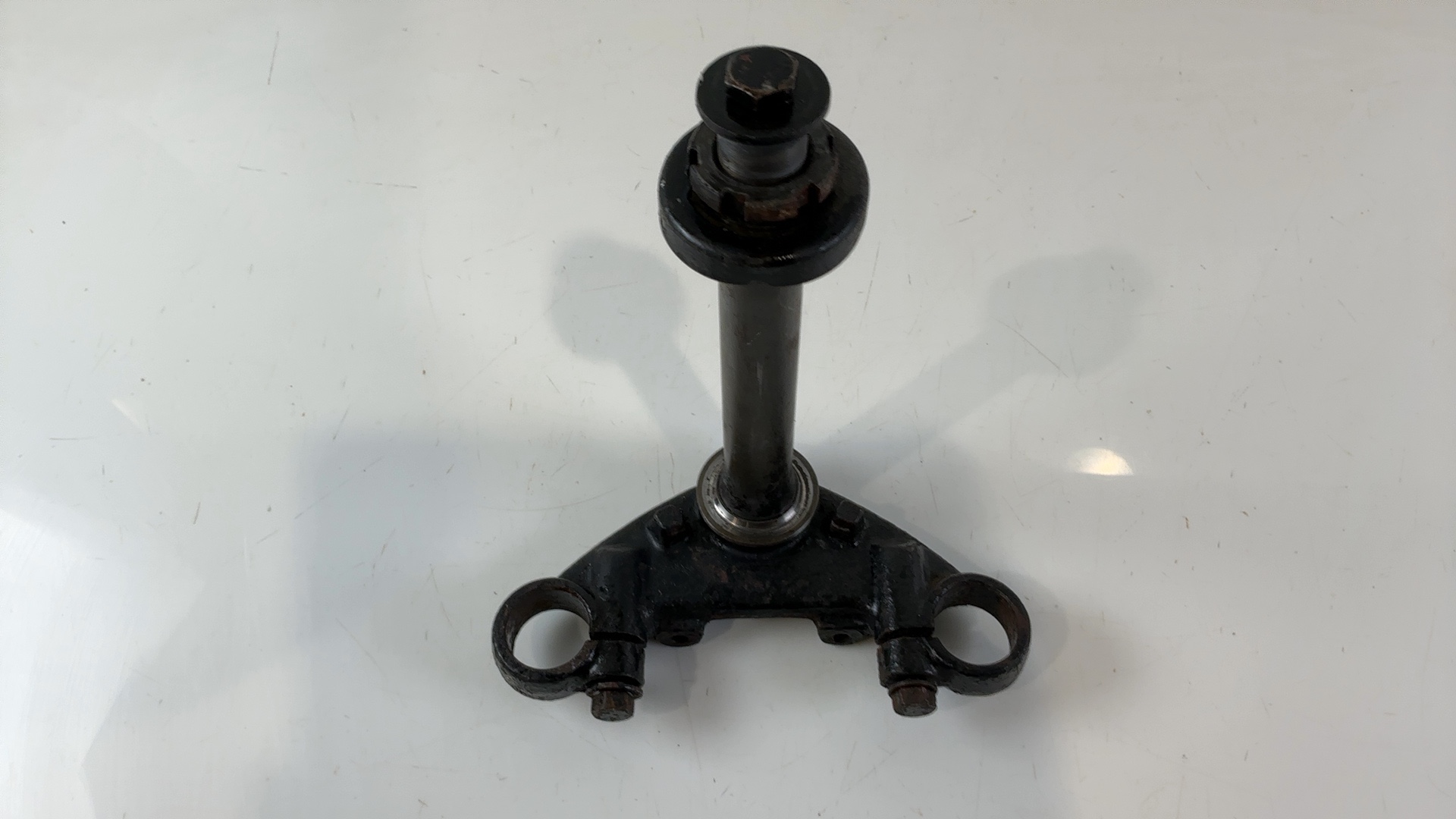 Yamaha RD125LC RD 125 CC Lower Fork Bridge Yoke Triple Tree 1982 10W-23340-00-33