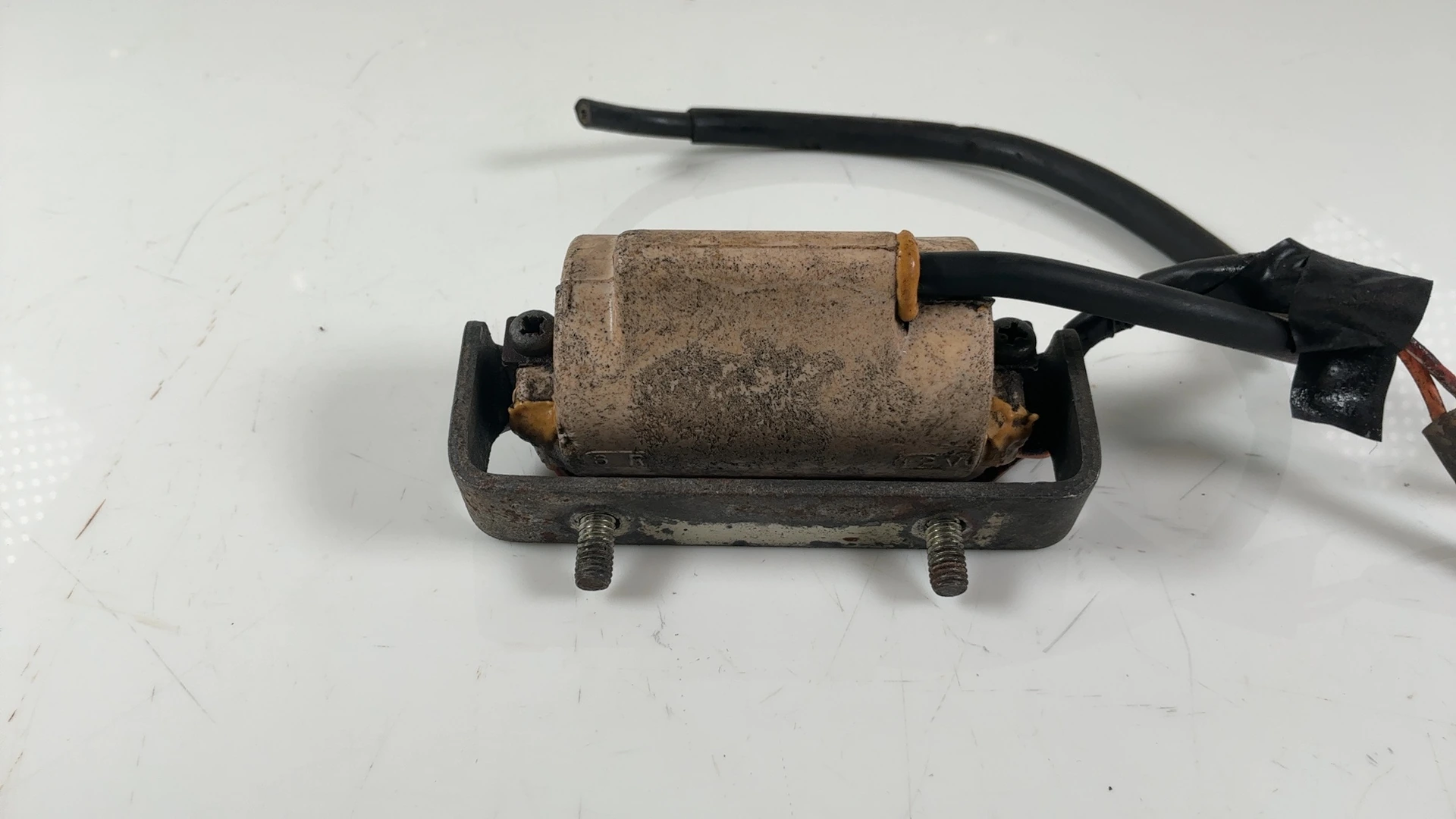 Yamaha XS400 XS400S 400cc Ignition Coil 1977 1978 OEM 1L9-82310-51 - Image 7