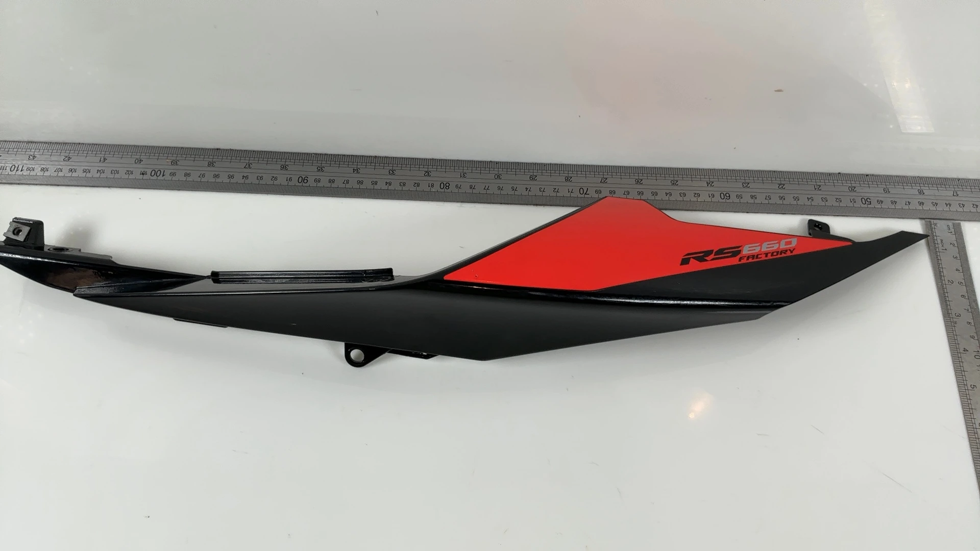 Aprilia RS 660 Factory 2B006648 660cc Left Rear Tail Fairing 2020-2026 2B006648 - Image 3