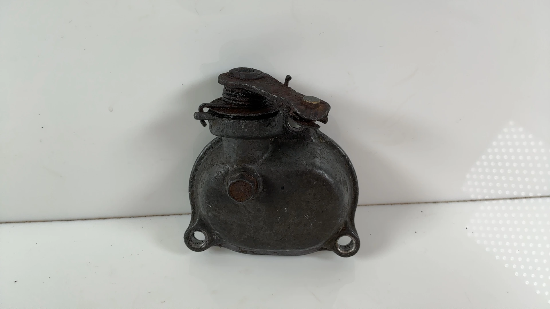 Yamaha XT250 3Y3 250cc Cylinder Head Side Cover 3 1980-1983 OEM 3Y1-11187-00-00 - Image 1
