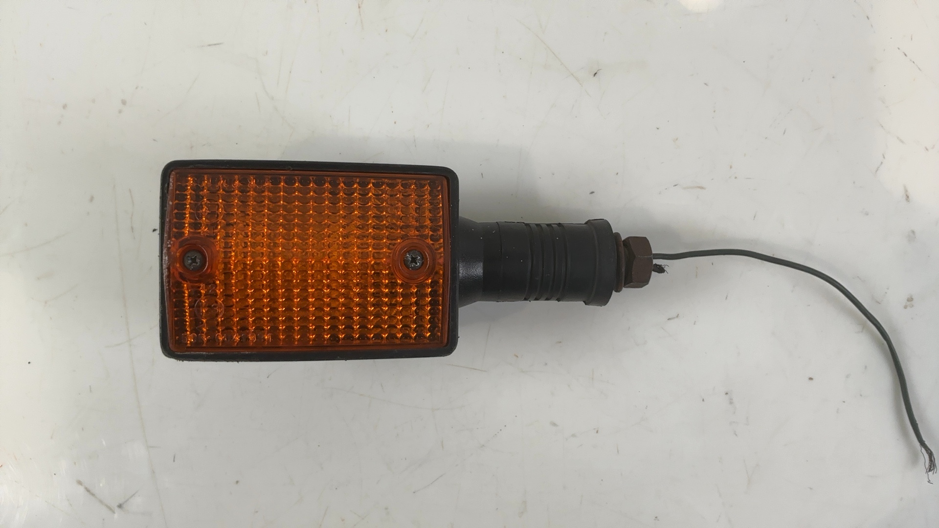 Yamaha DT125R DT125 125cc Rear Turn Signal 1985 1986 1987 OEM 5Y3-83310-21