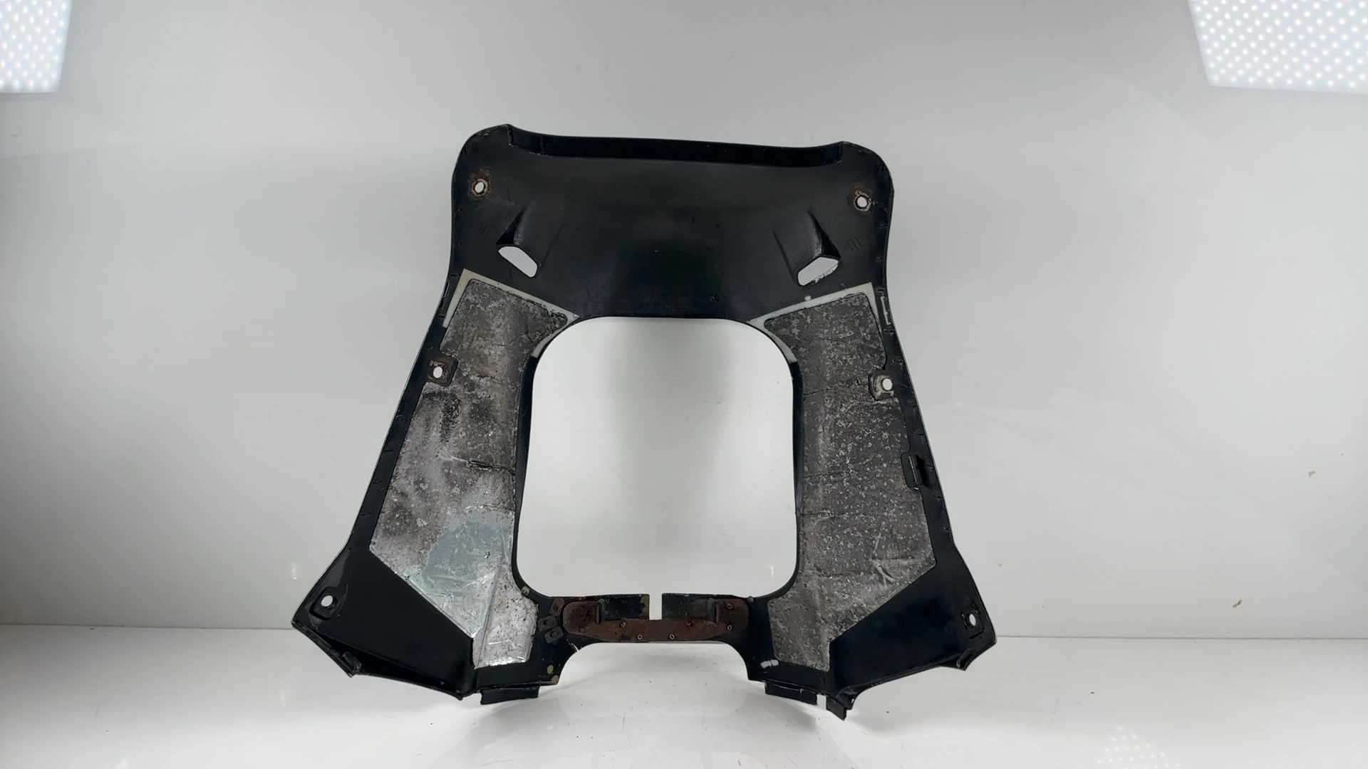 Honda CBR1000F SC21 1000cc Under Belly Pan Lower Cowl 1987-88 OEM 64410-MM5-000 - Image 2