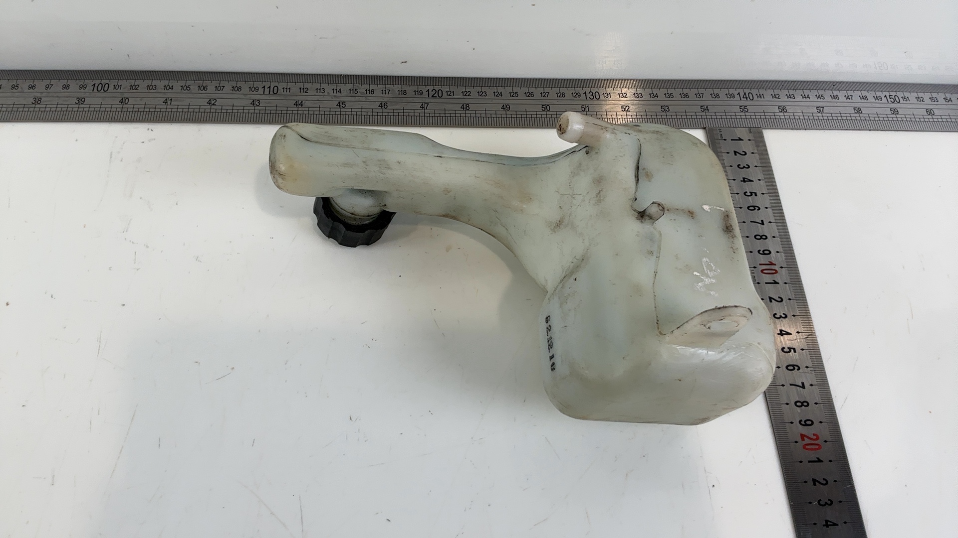 Honda Vision NE50 50cc Engine Oil Tank 1985-1994 OEM 55100-GN5-910 - Image 4