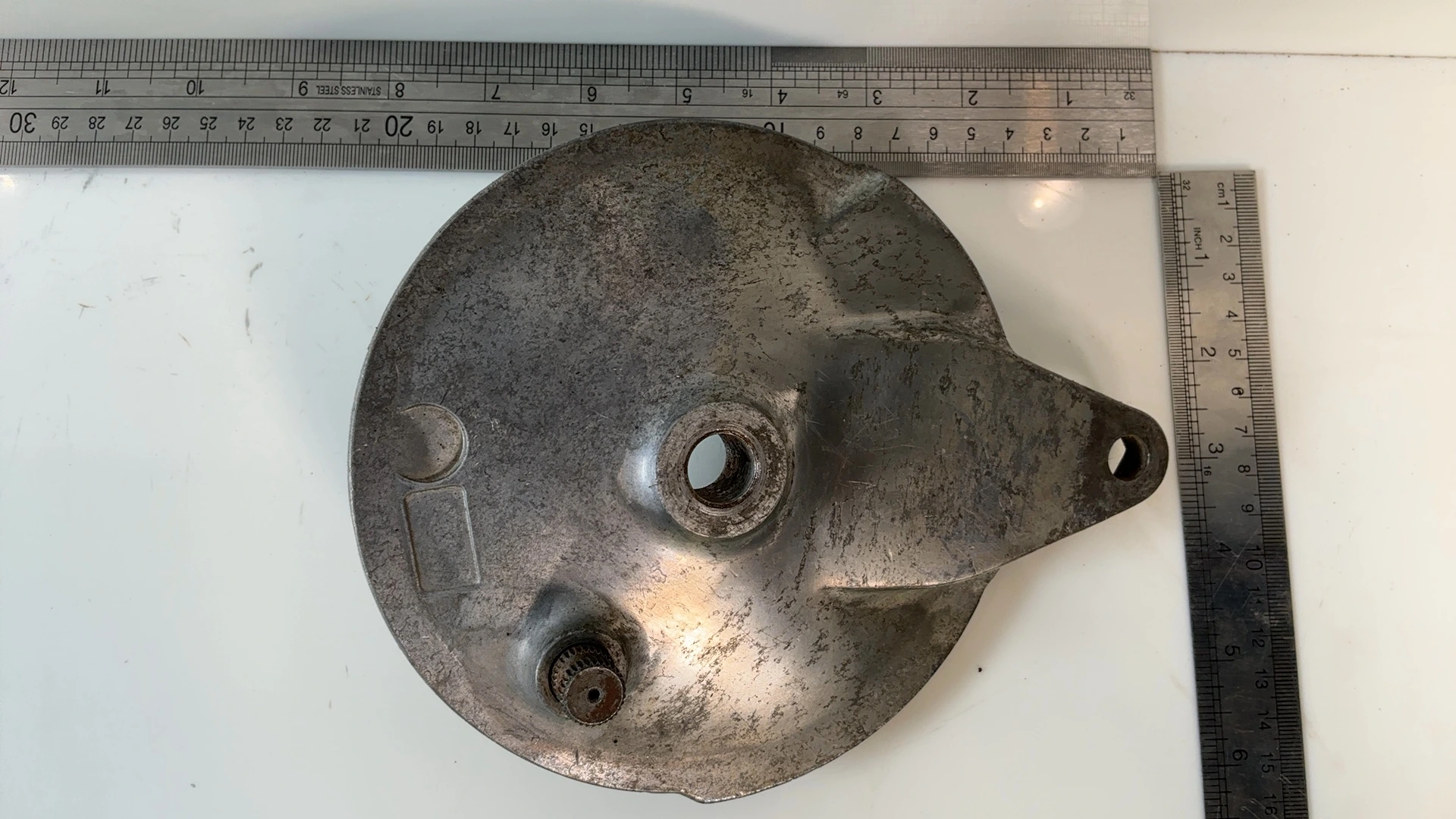 Yamaha Enduro DT125 125cc Rear Brake Drum Plate 1974-1976 OEM 437-25026-10-35 - Image 3