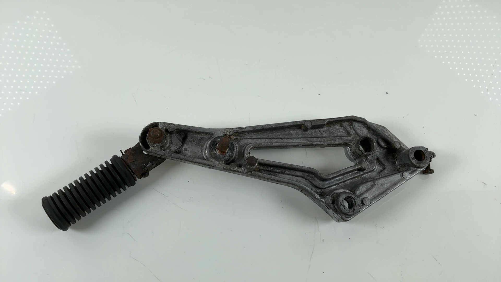 Yamaha RD125LC RD125 Right Rear Footrest Bracket Hanger 1985-87 OEM 10W-27443-01 - Image 4