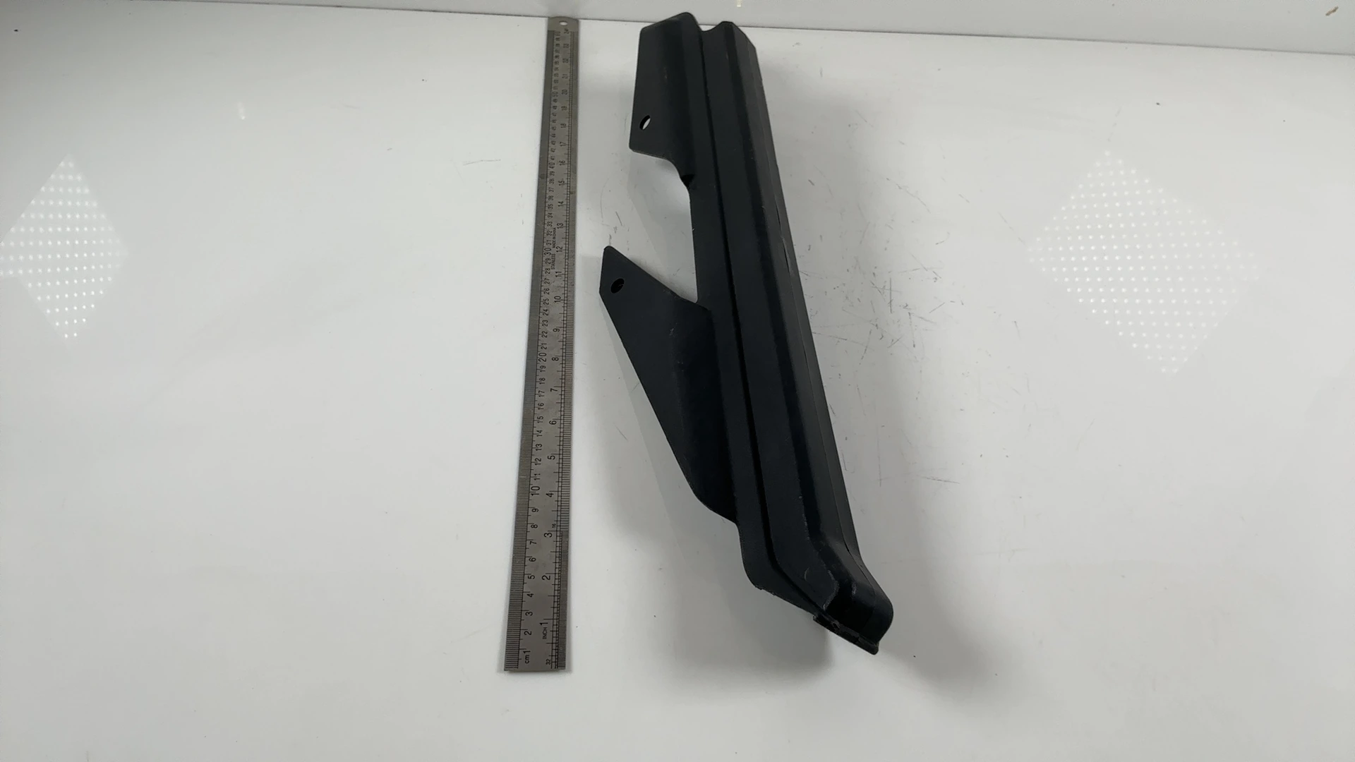 Hyosung Comet GT650 GT650R 650cc Rear Chain Guard Cover 2004-14 OEM 61310HM8102 - Image 4