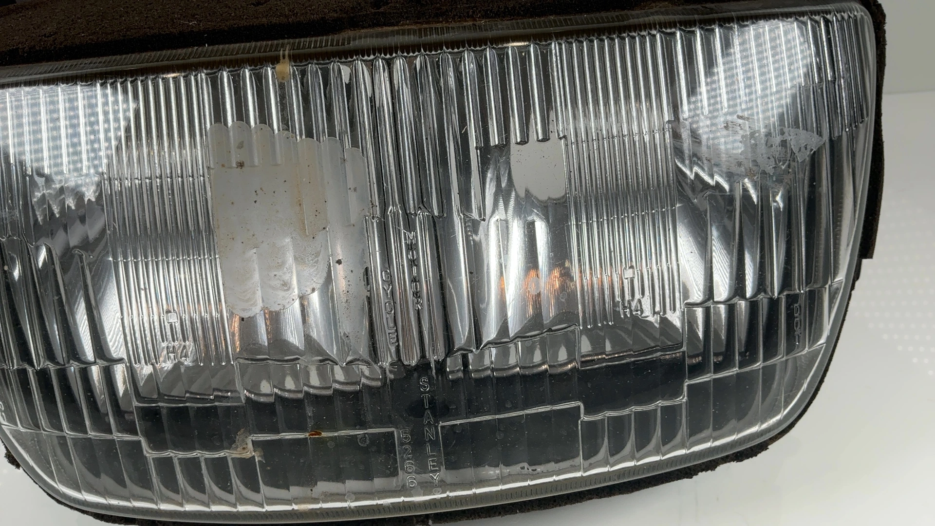 Honda ST1100 Pan European 1100cc Headlight 1990-2002 OEM 33100-MT3-671 - Image 3