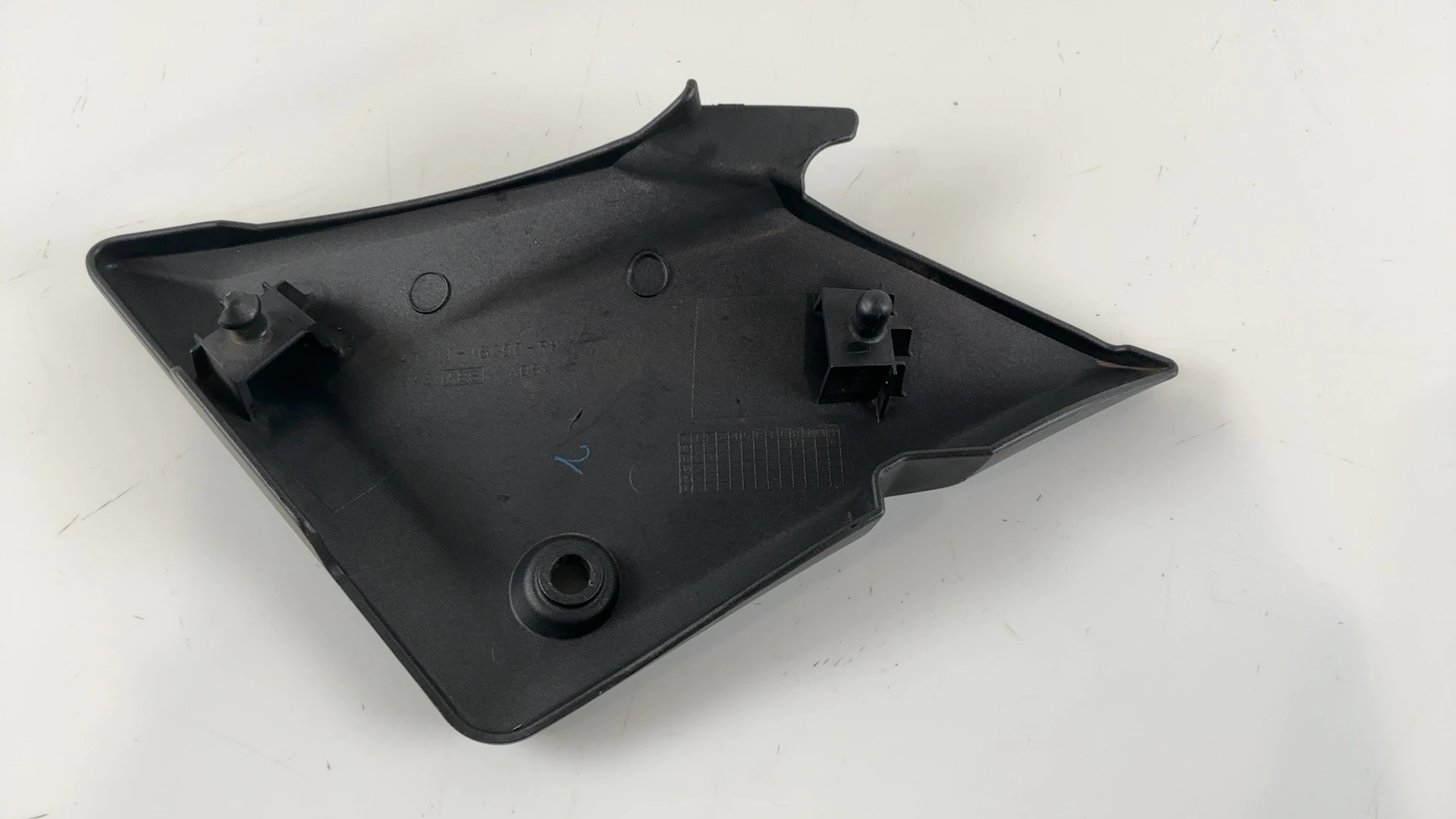 Suzuki SV650 SV1000 650cc Right Frame Side Cover Cowl Panel 2003 OEM 47111-16G00 - Image 2