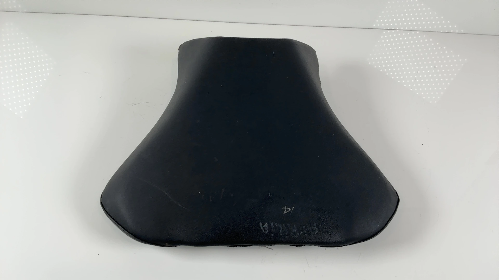 Aprilia RSV 1000 Mille 1000cc Front Rider Seat 1998-2000 OEM AP8129169 - Image 1