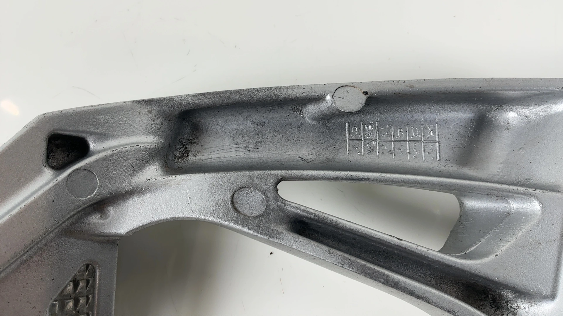 Suzuki SV650 650cc Rear Right Passenger Foot Rest Bracket 1999-2002 43600-19F00 - Image 6