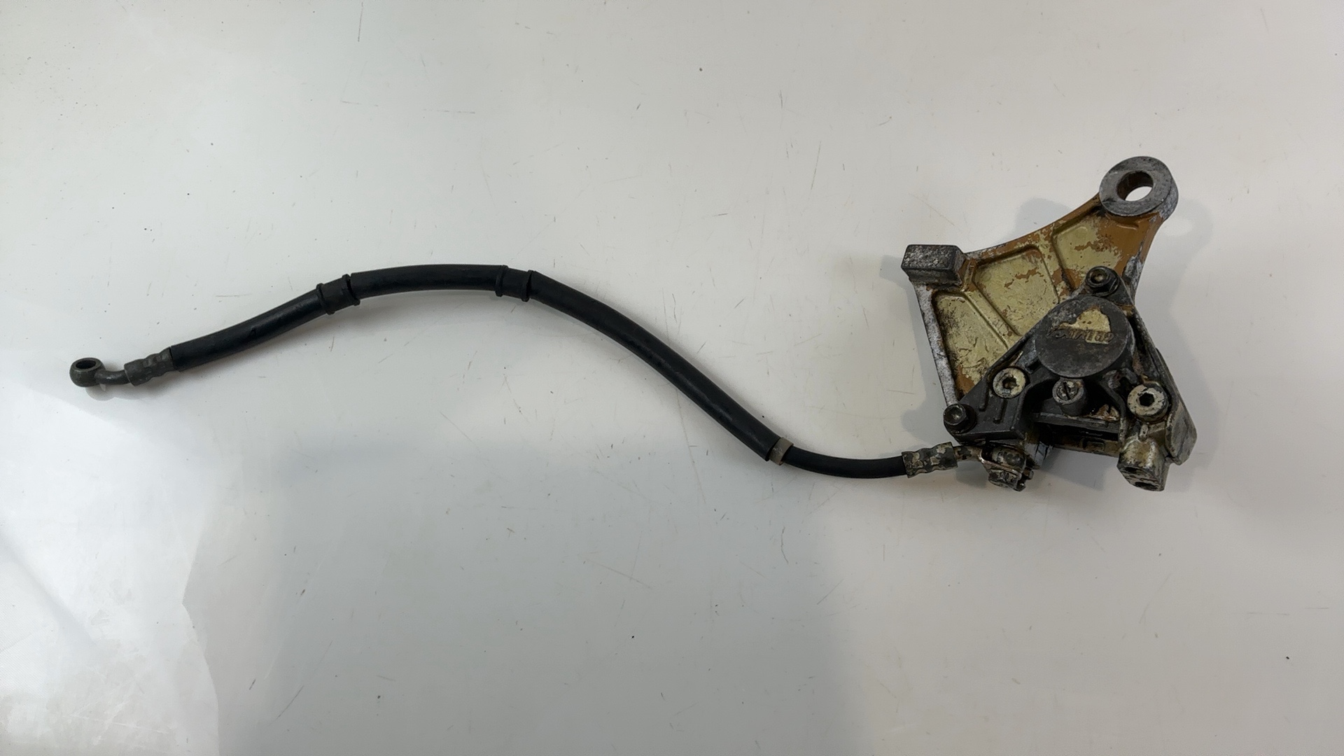 Honda NSR125R JC20 125cc Rear Brake Caliper 1990-1996 OEM 43100-KY4-611 - Image 4