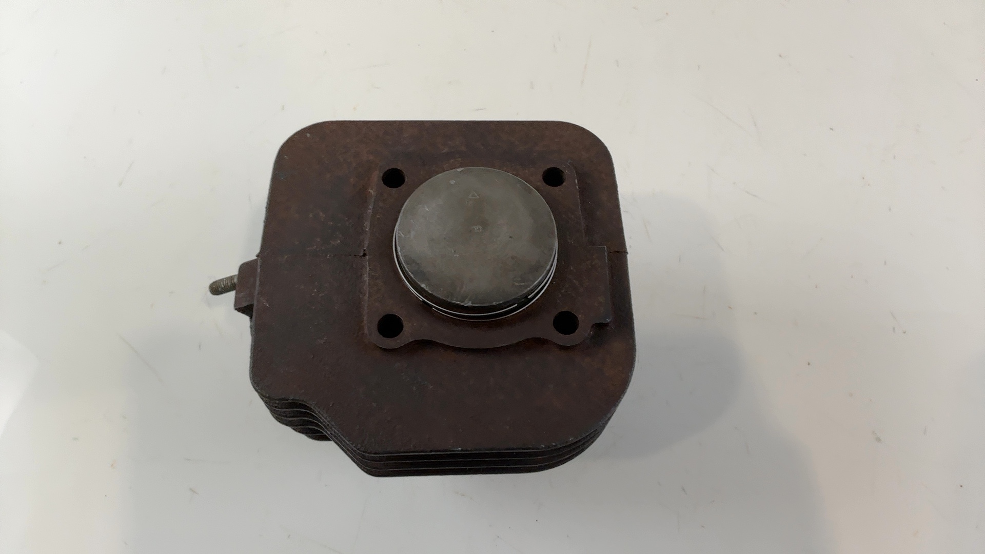 Peugeot Looxor VGAB2ABAA 100cc Cylinder Barrel 2001-2004 OEM 1173917200 - Image 1