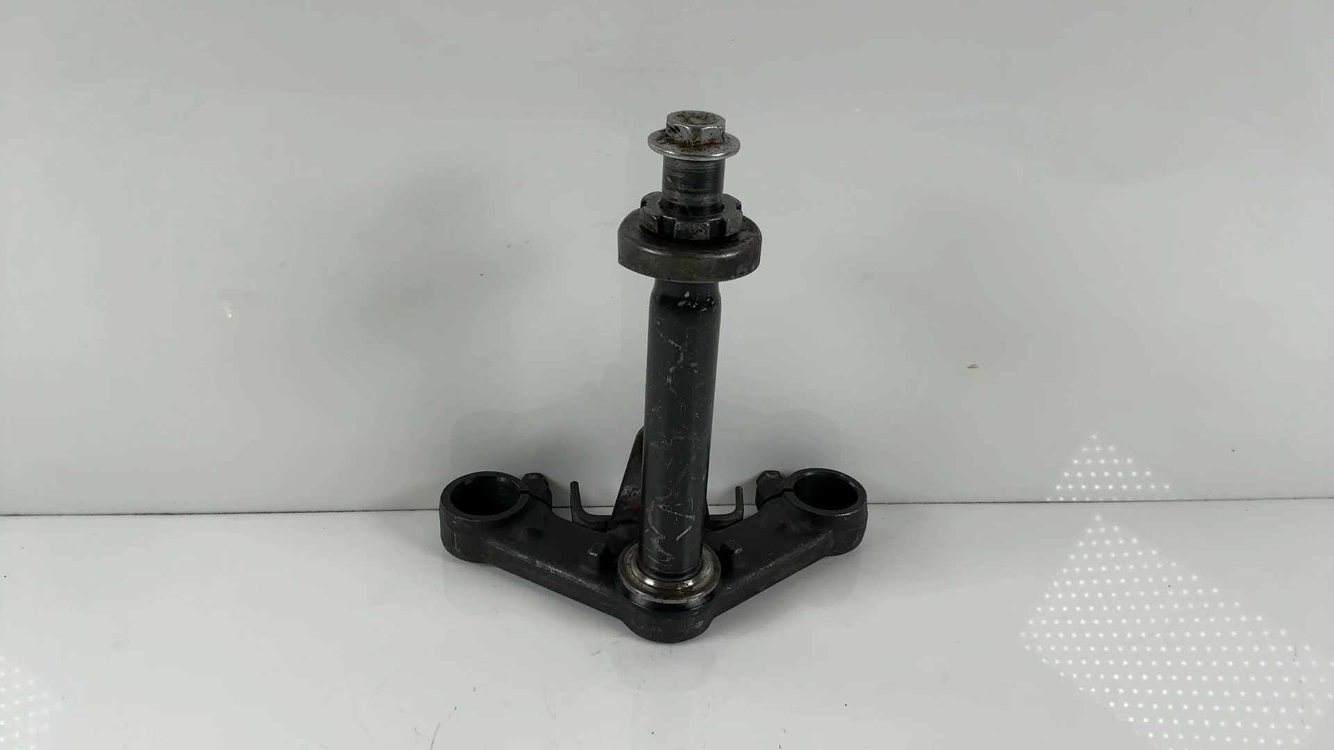Yamaha XS400 XS400H 400cc Lower Triple Tree T Stump 1980-81 OEM 2L0-23340-00-90 - Image 2
