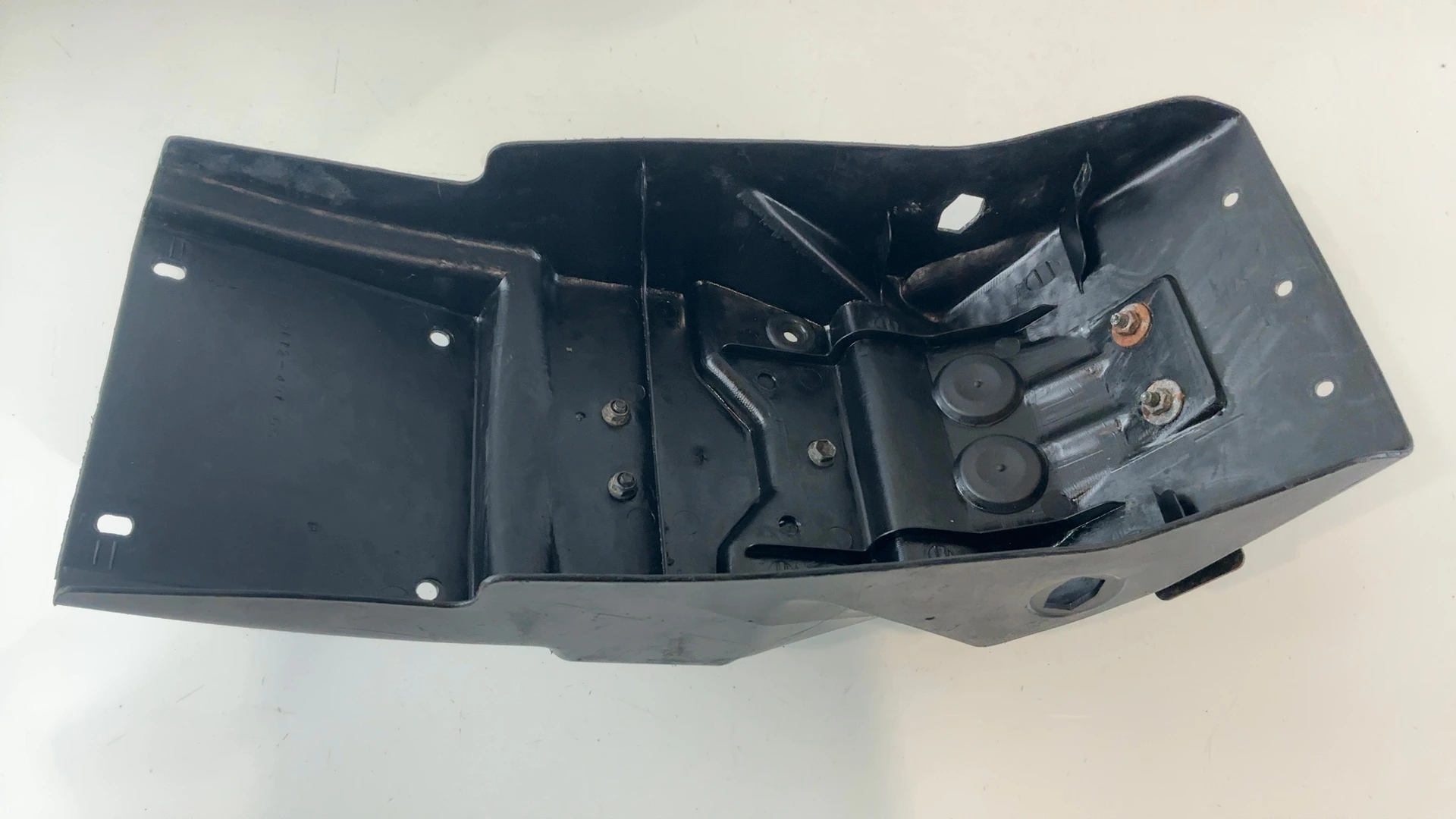 Suzuki GSX-R1100 GSXR 1100 CC Rear Upper Fender 1989-1992 OEM 63112-40C00 - Image 2