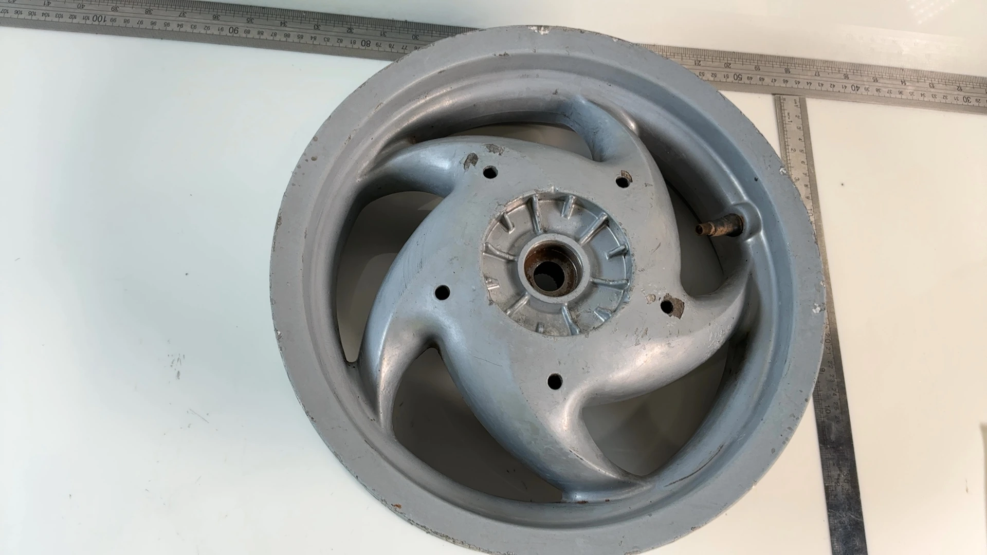 Piaggio Skipper Gilera Runner 50 125 Rear Wheel Rim 1998-2005 OEM 56483900B1