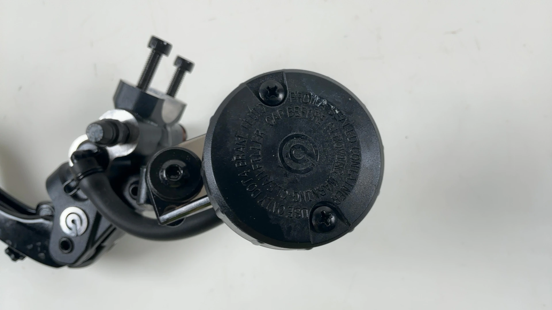 Aprilia Tuono V4 1100 1100cc Front Brake Master Cylinder 2015-20 OEM 2B004896 - Image 4