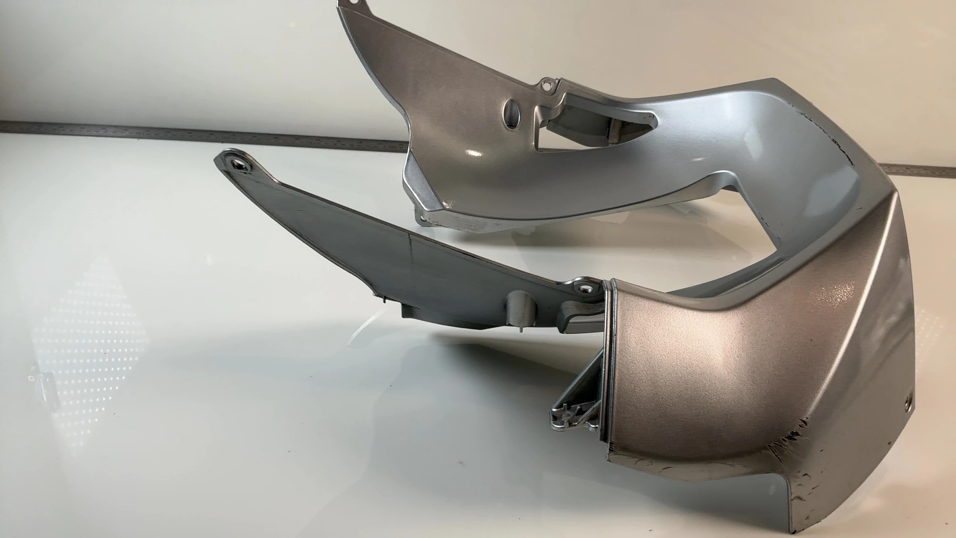 Suzuki Burgman UH125 UH150 125cc Front Lower Fairing 2002-2006 OEM 48137-49F00 - Image 5