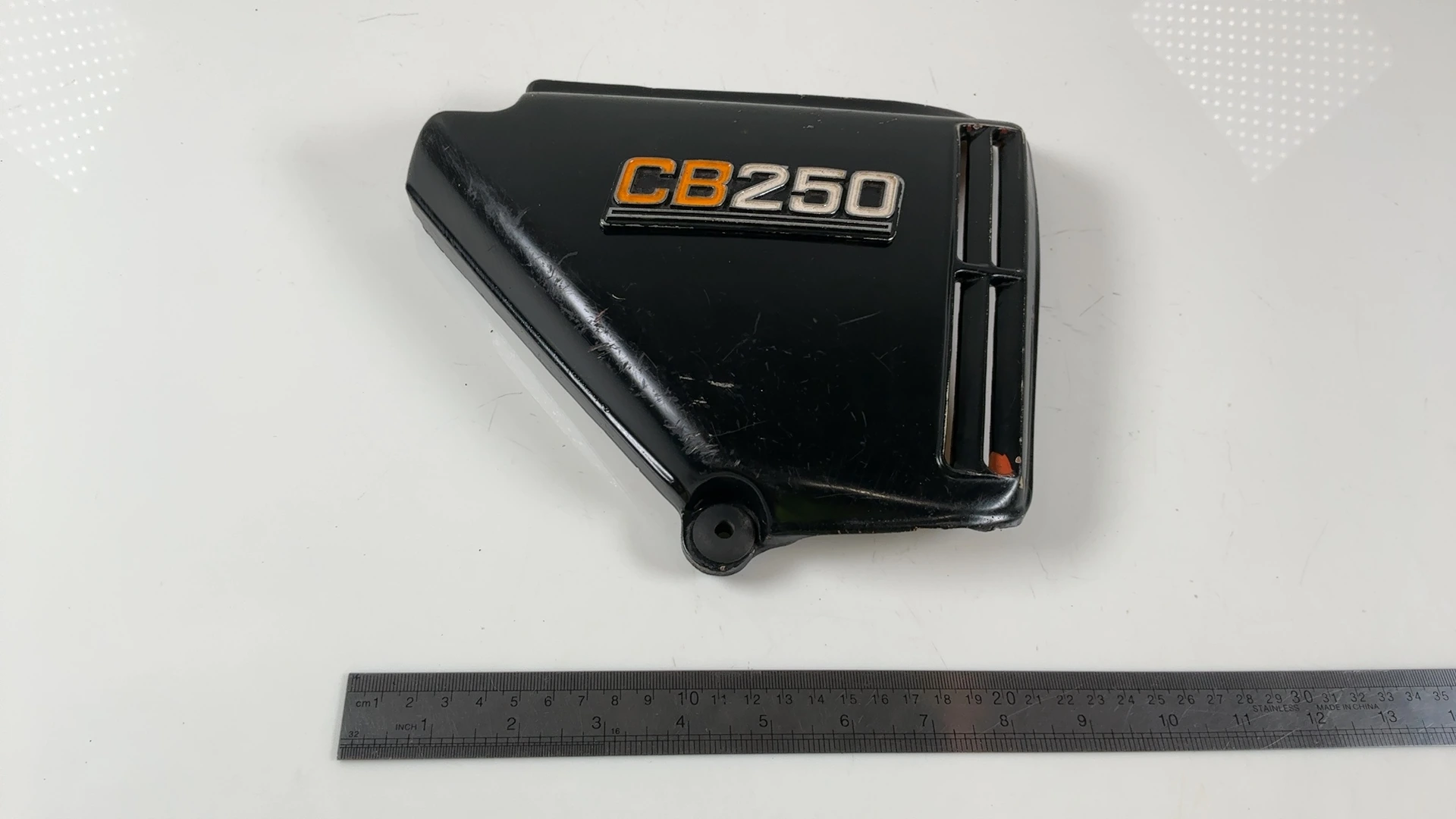 Honda CB250 CB360 250cc 360cc Right Side Cover 1974-1976 OEM 83600-369-000ZC - Image 5