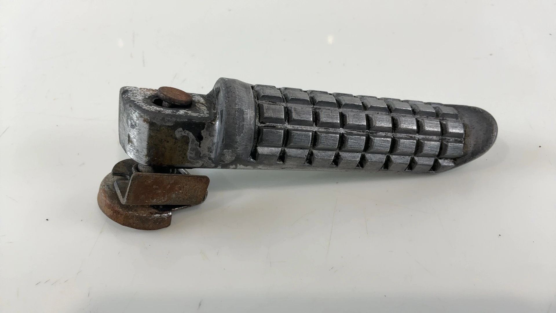 Kawasaki ZZR250 EX250H 250cc Right Rear Footrest 1990-2007 OEM 34028-1489