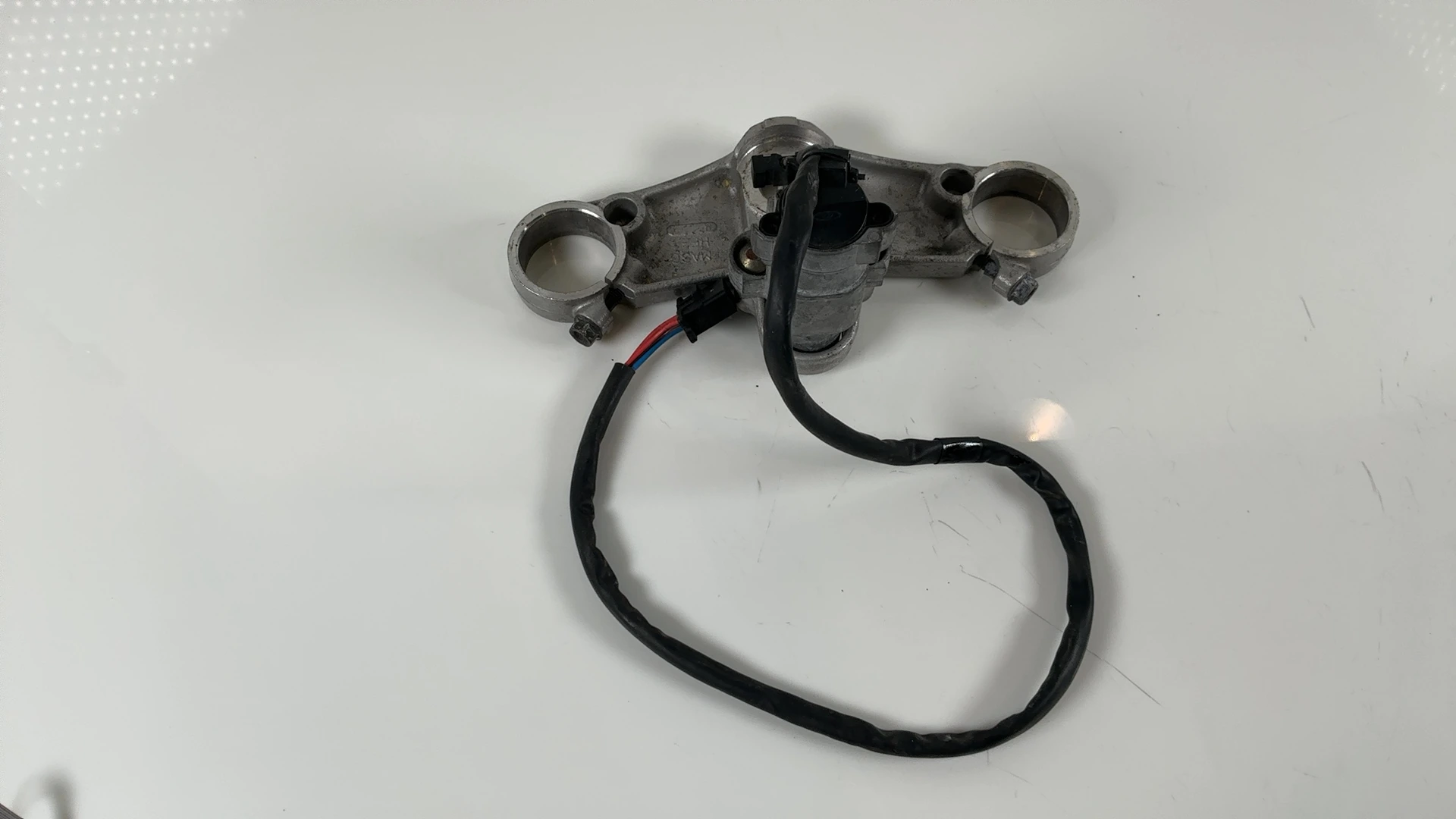 Honda VTR1000F VTR 1000 CC Upper Triple Tree Fork Clamp 1997-2000 53300-MBB-000 - Image 4