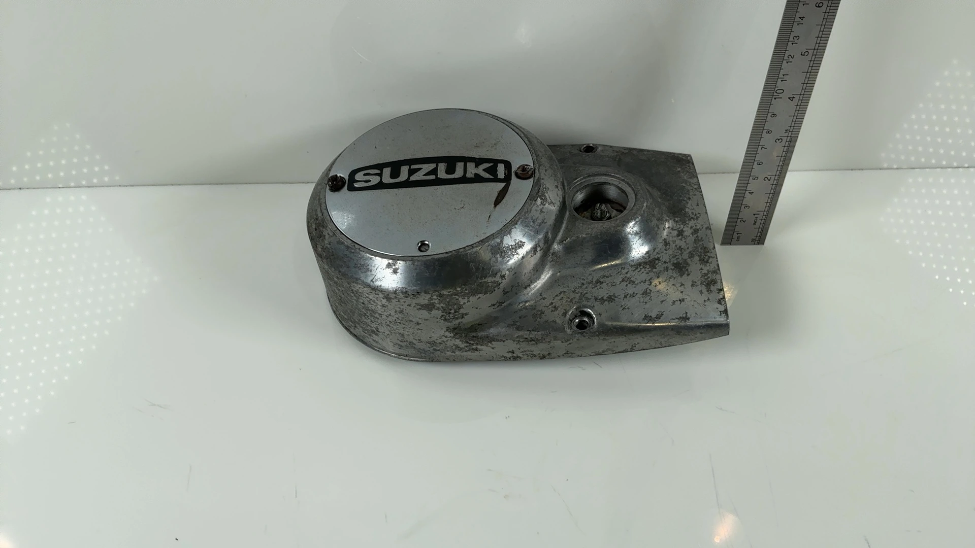 Suzuki GT250 GT250L 250CC Generator Stator Cover 1974 1975 OEM 11351-18100 - Image 3