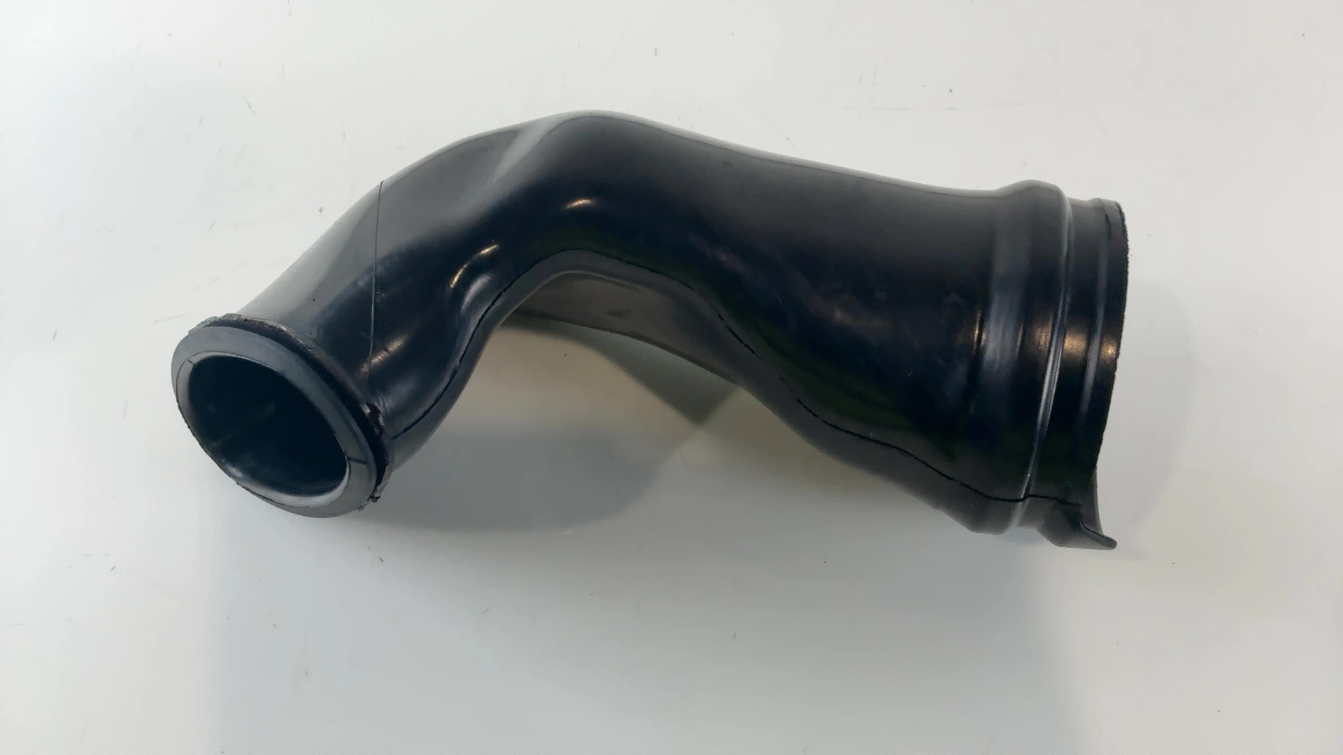 Honda CBR600F4i PC35 600cc Ram Air Intake Duct Boot 2001-2006 OEM 17251-MBW-D20