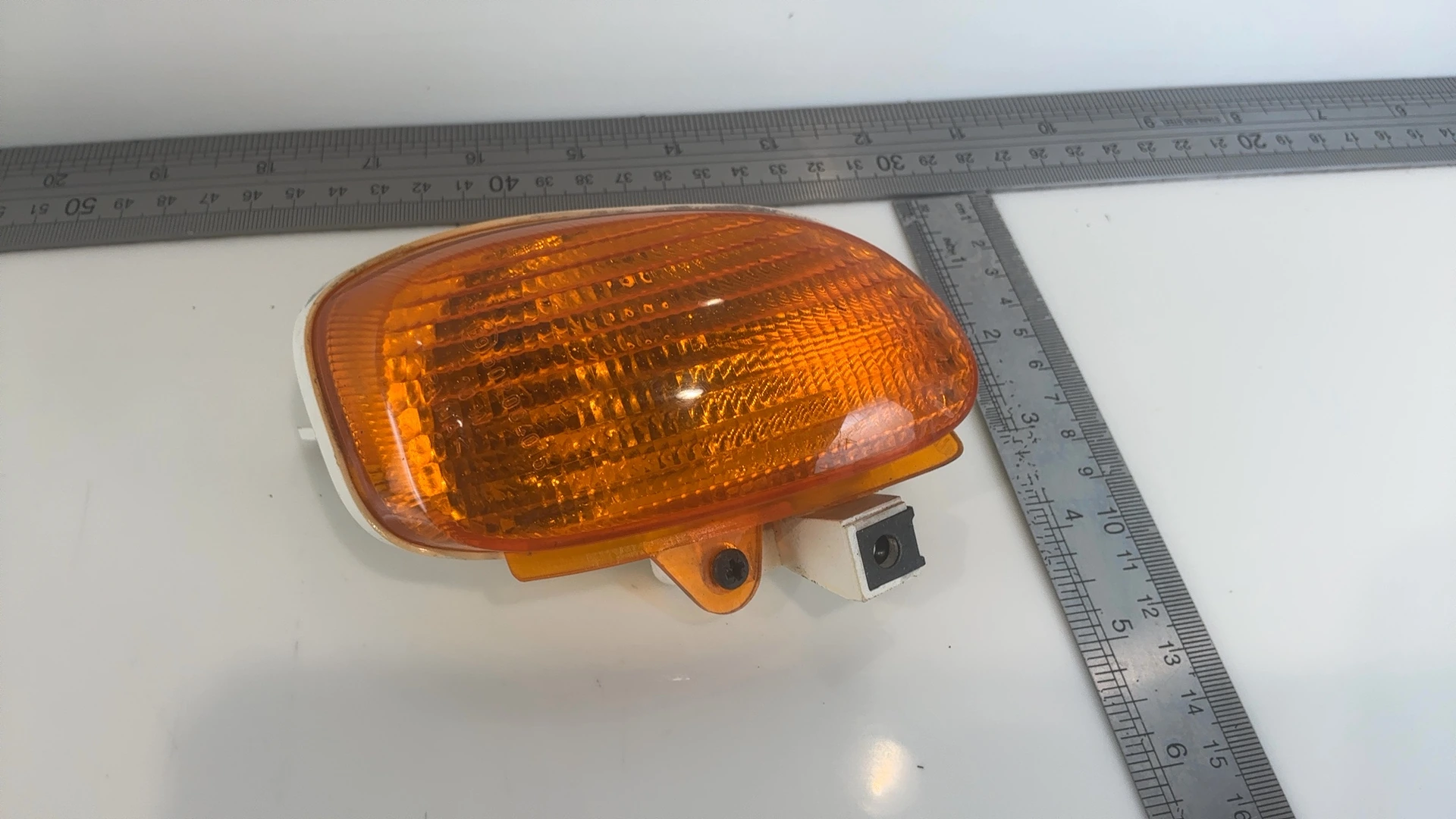 Yamaha Neo's YN 50 Rear Left Turn Signal Indicator Light 1997-2007 5AD-H3330-00 - Image 3