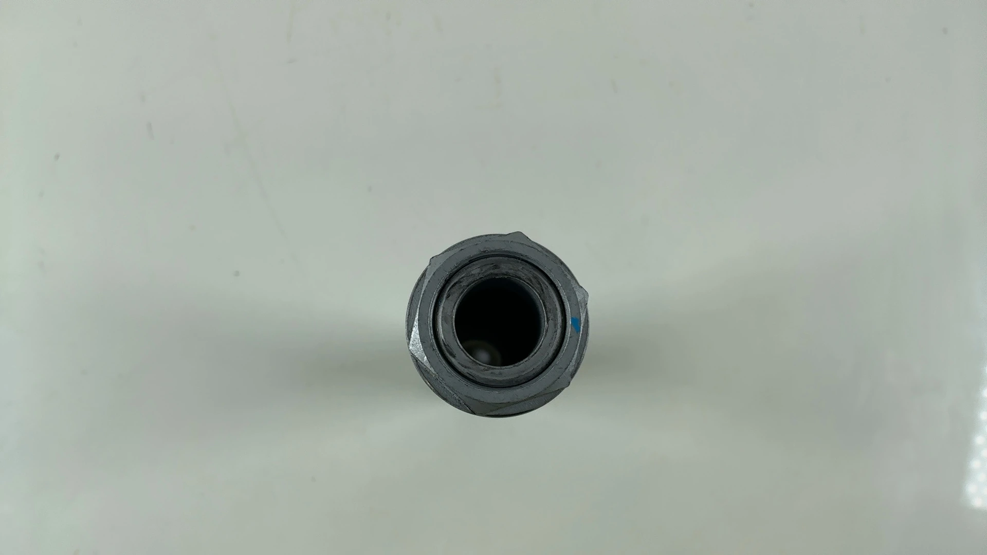 Aprilia RSV4 Factory 1100 Front Wheel Axle Spindle 2011-2026 OEM 2B008946 - Image 4