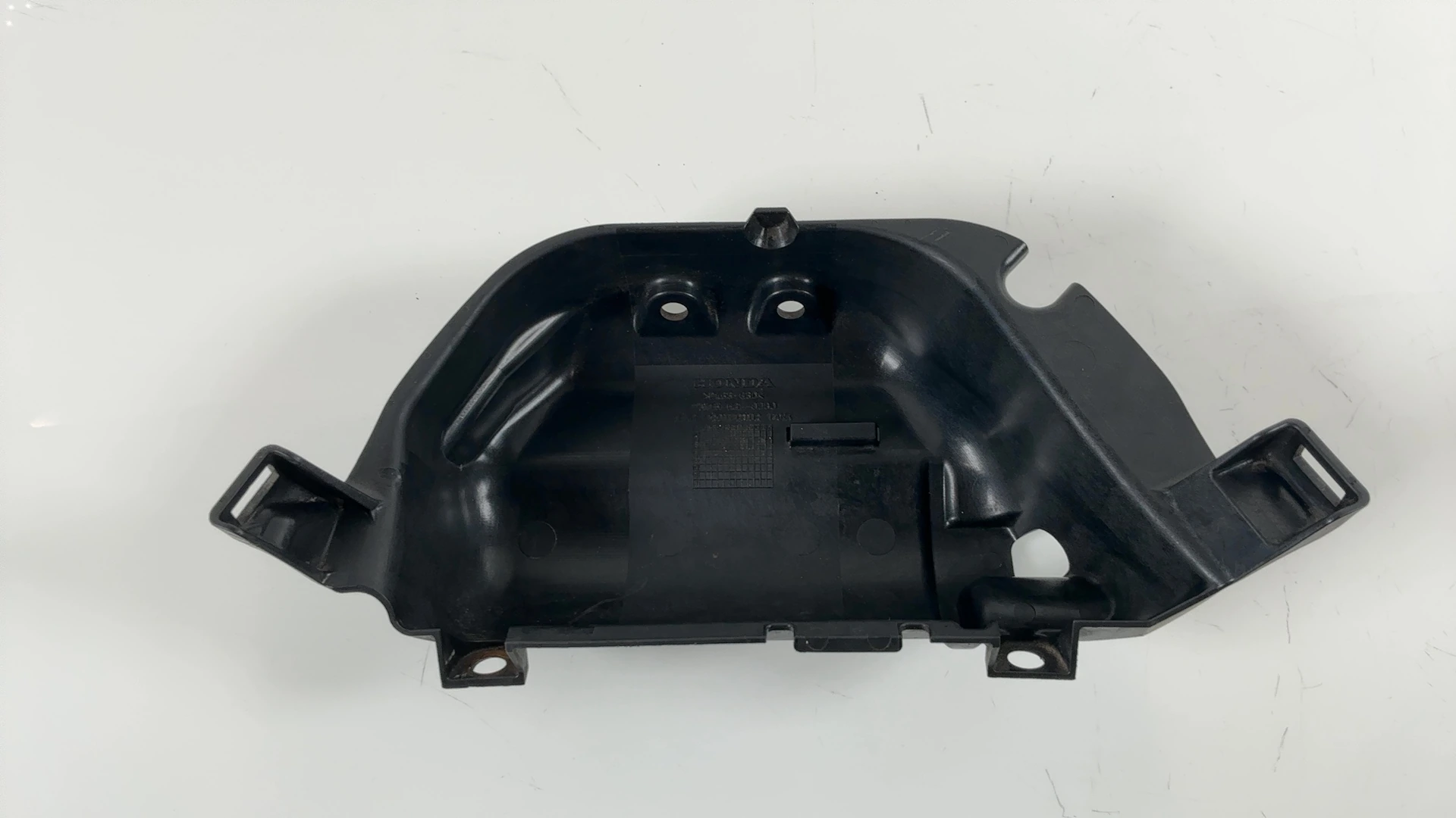 Honda VFR1200F SC63 1200cc Fuel Tank Heat Guard Cover 2010-17 OEM 17515-MGE-0000 - Image 4