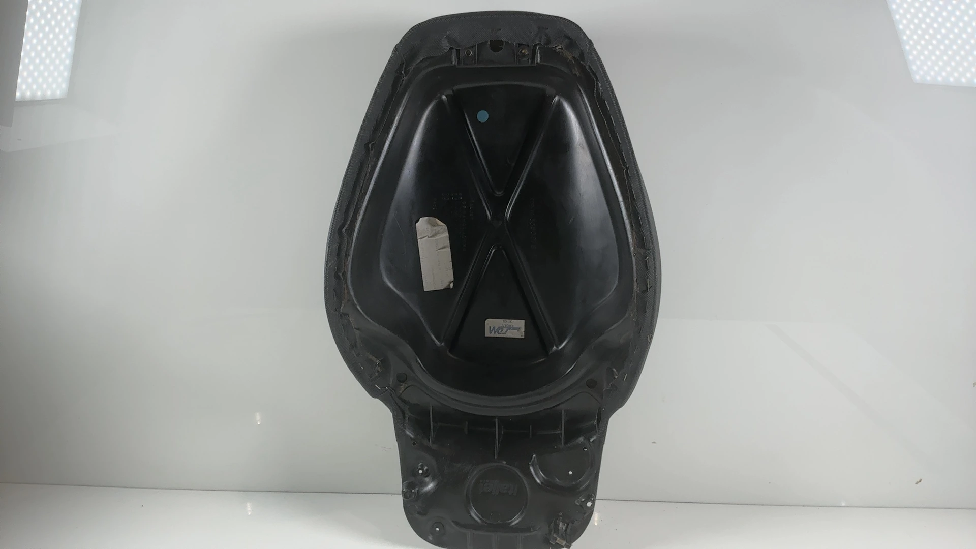 Italjet Formula 50 125 Scooter Seat Saddle Unit 1993-2001 OEM 3380871 - Image 2