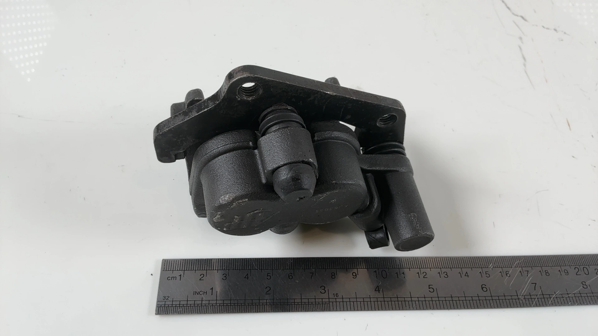 Peugeot Satelis 125 1st Gen 125cc Front Brake Caliper 2006-2012 OEM 767726 - Image 5