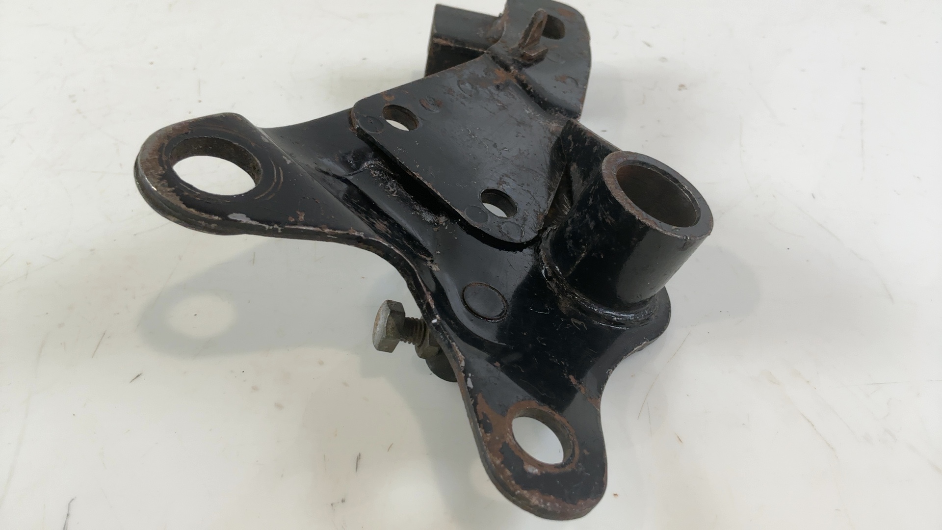 Yamaha RD250 RD350 250 350 CC Rear Right Footrest Bracket 1973-1975 360-21446-00 - Image 8