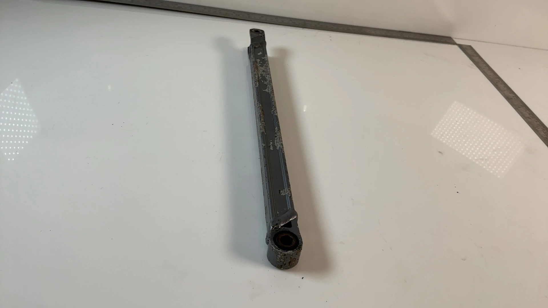 Kawasaki Ninja ZX10 ZX1000B Rear Brake Caliper Torque Rod 1988-90 OEM 43007-1140 - Image 4