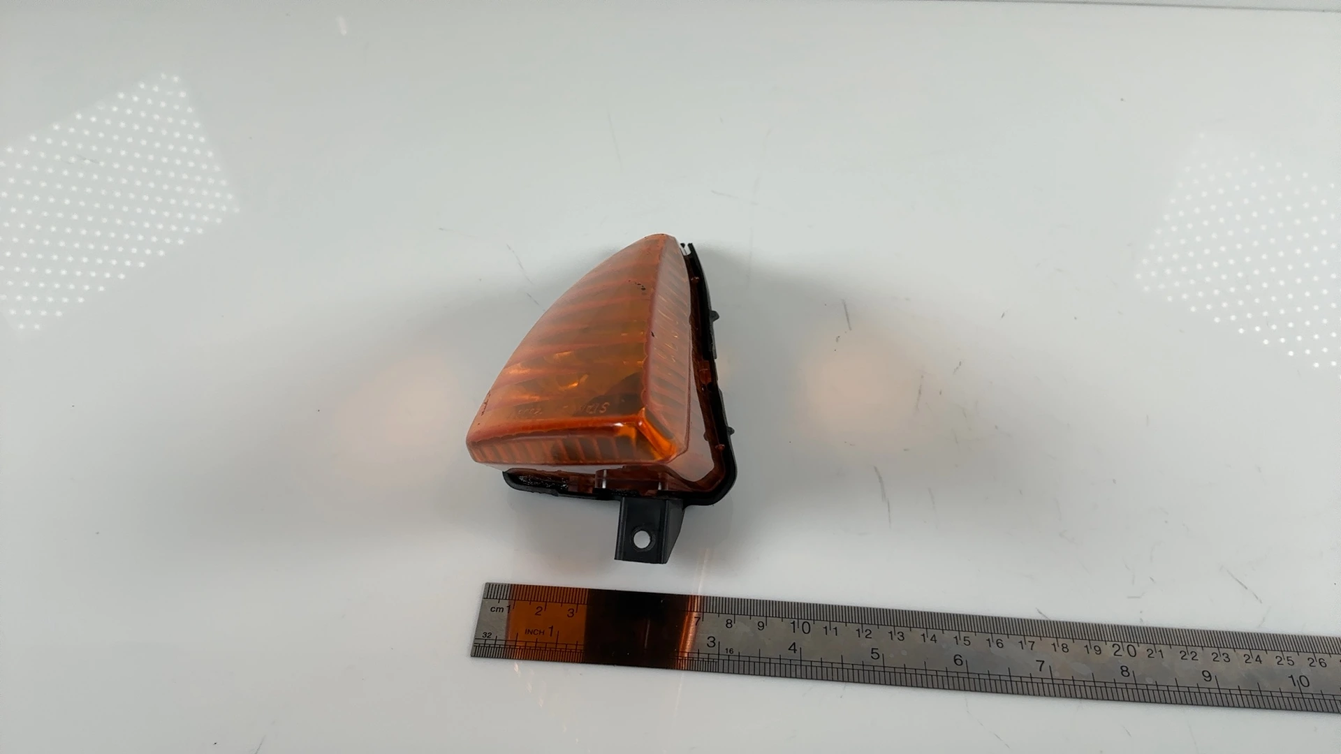 Honda VFR800 Interceptor CC Front Left Turn Signal Light 2002-2011 33450-MCW-D01 - Image 2