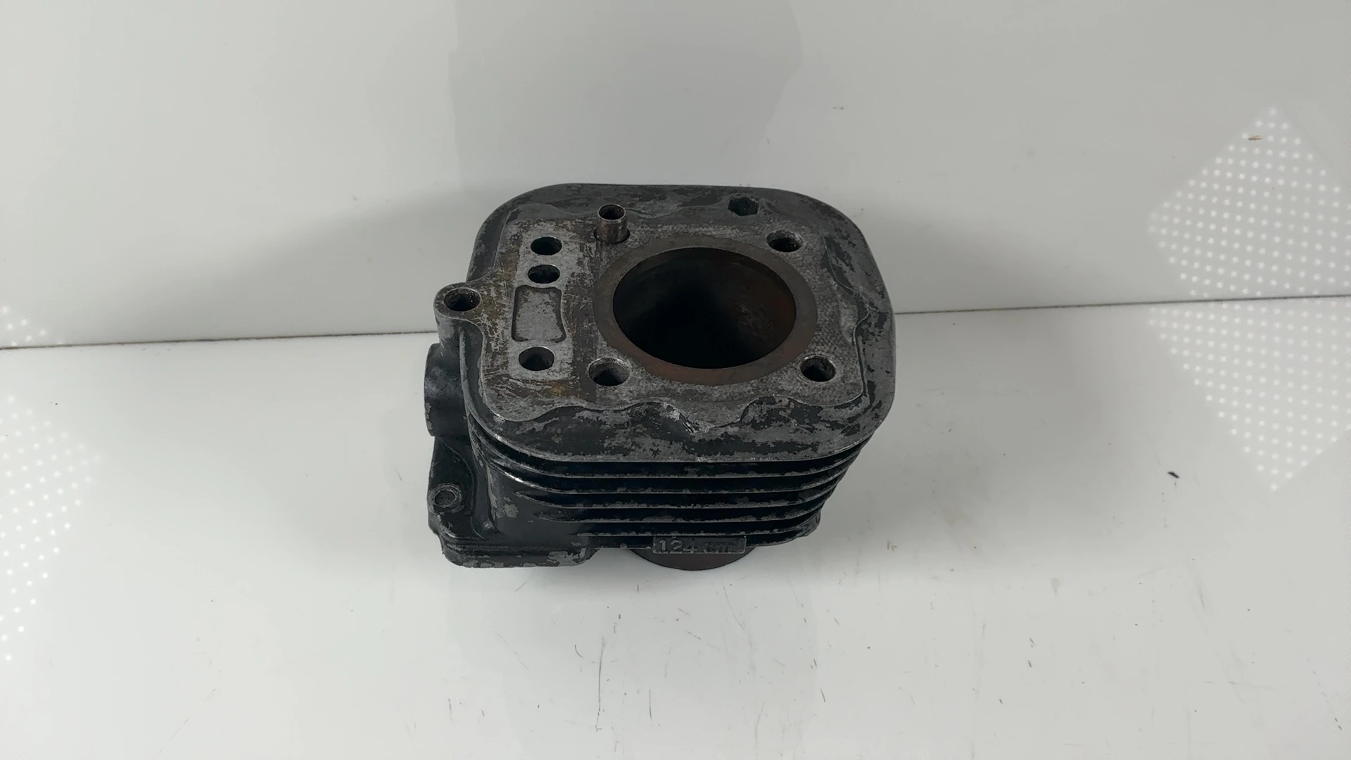 Honda CG125 CG 125 125cc Cylinder Engine Barrel 1975-2008 OEM 12100-397-010 - Image 1