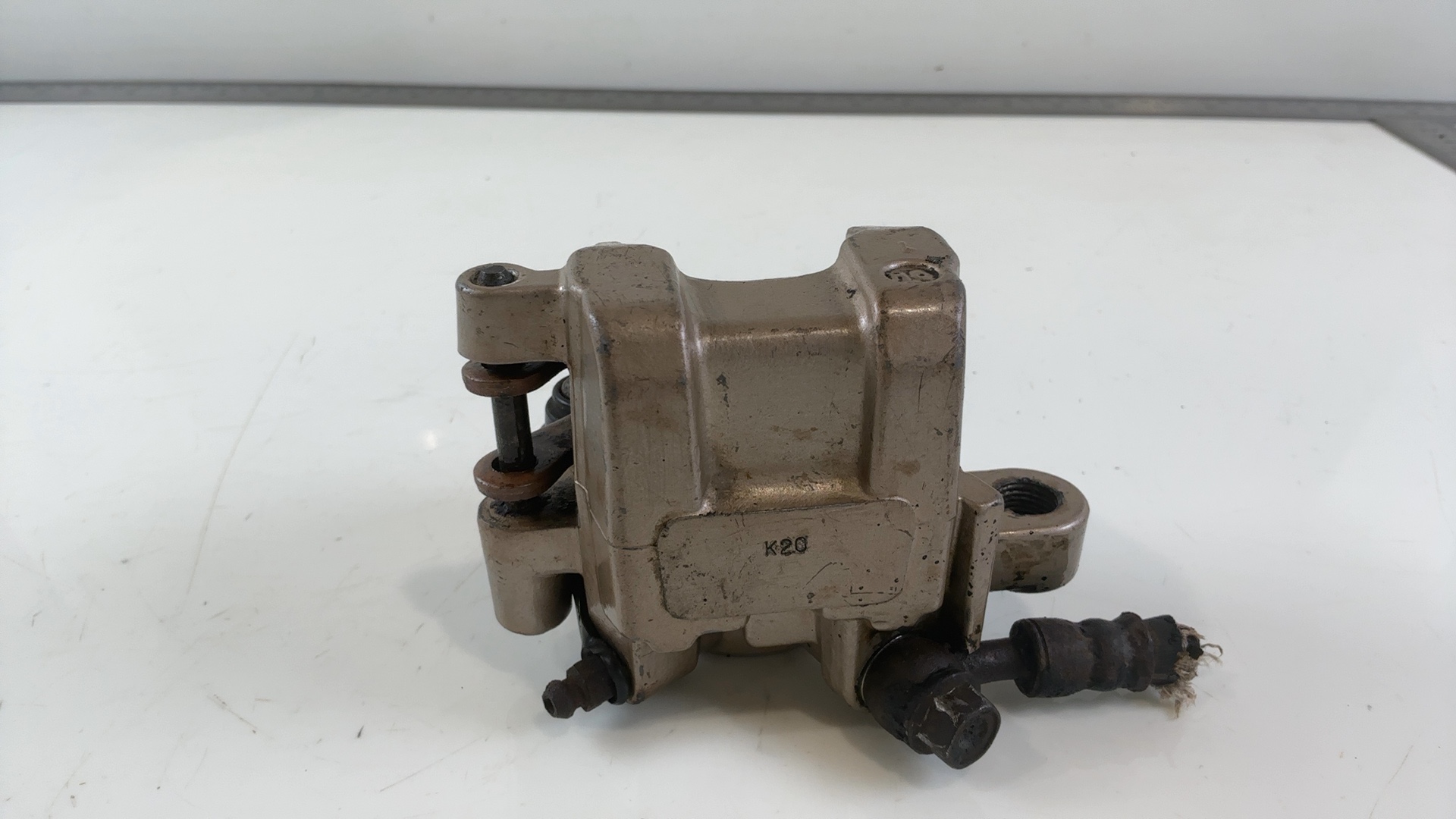 Triumph Tiger 800 XC 800cc Rear Brake Caliper 2011 2012 2013 2014 OEM T2025050 - Image 5
