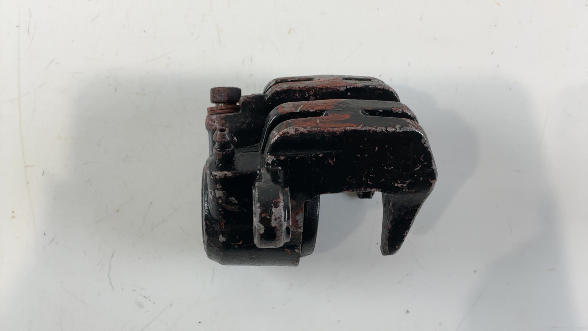Suzuki GS750S Katana GSX750S 750cc Front Brake Caliper 1980-1983 OEM 59300-49020 - Image 4