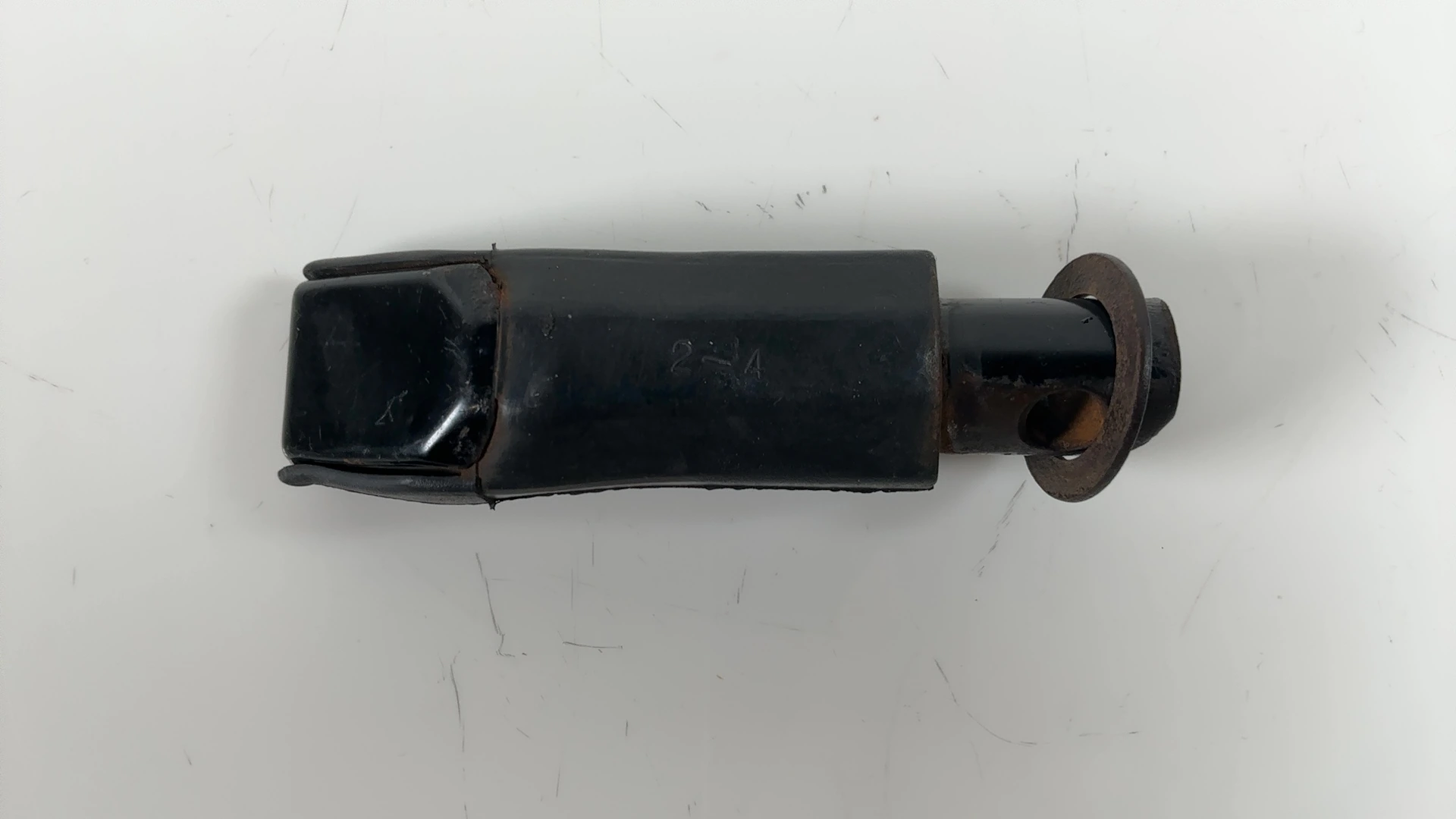 Honda NTV 650 RC33 650cc Rear Right Foot Peg 1988-1998 OEM 50633-MS9-000 - Image 1
