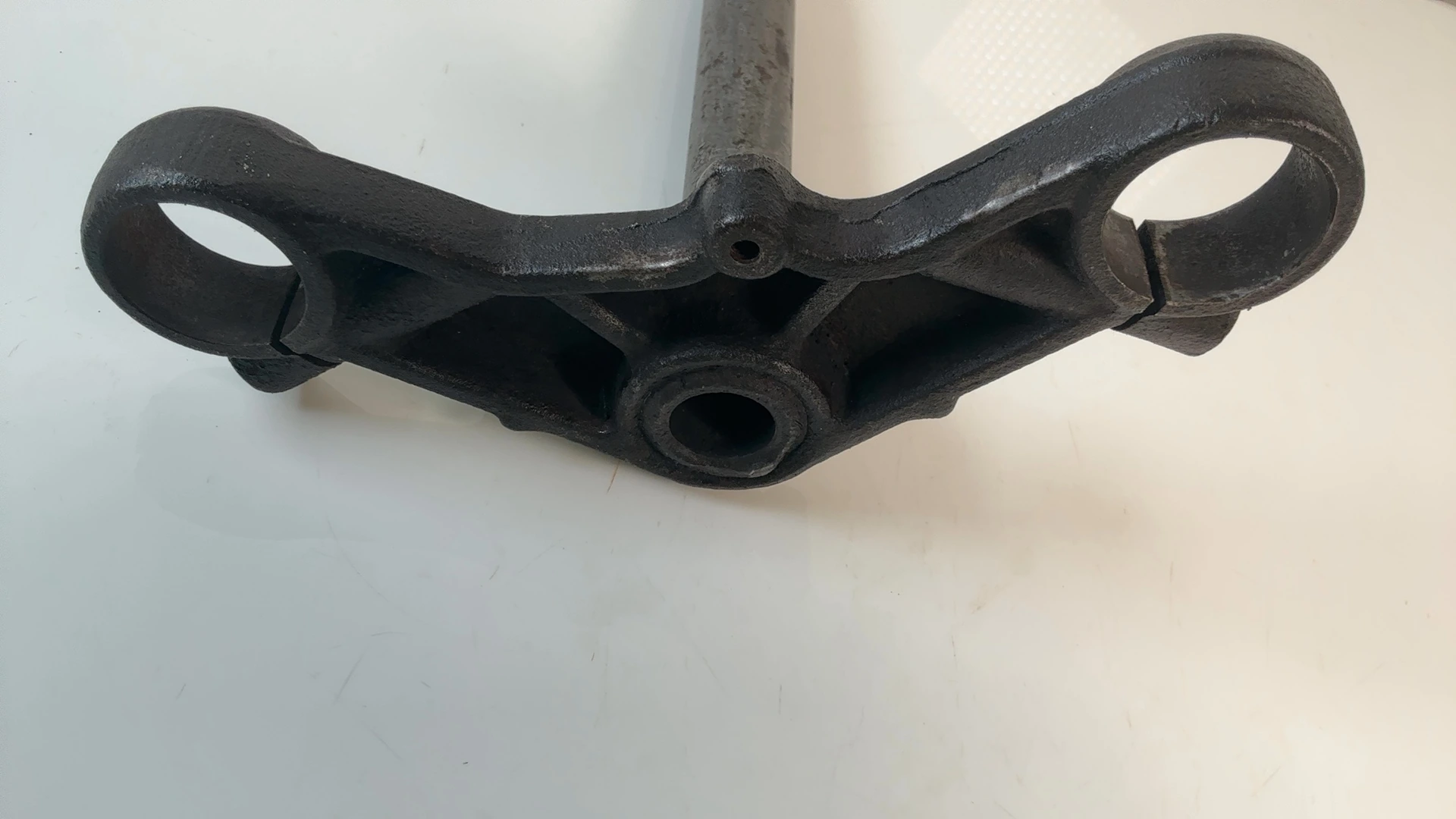 Suzuki GS450 GS450L 450cc Lower Triple Tree Stem 1980-1988 OEM 51400-44870 - Image 6