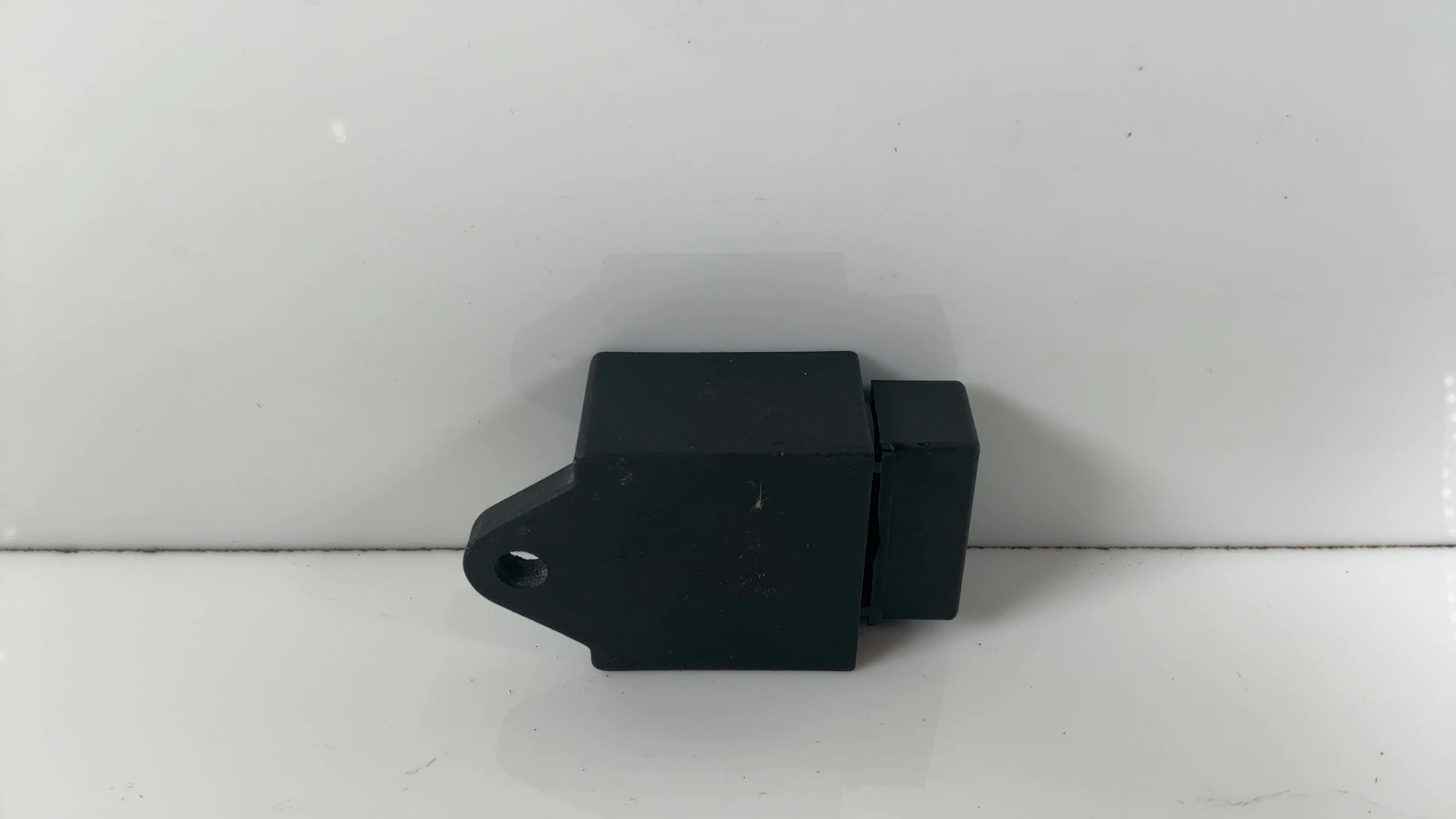 Piaggio Typhoon 50 CC Carburetor Heater Control Unit 2010 2017 OEM 639027 - Image 2