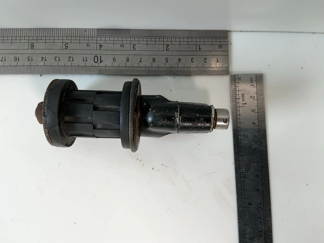 Yamaha XS400 XS 400 400CC Handlebar Mount Riser 1976-1983 OEM 1L9-23442-00-98 - Image 6