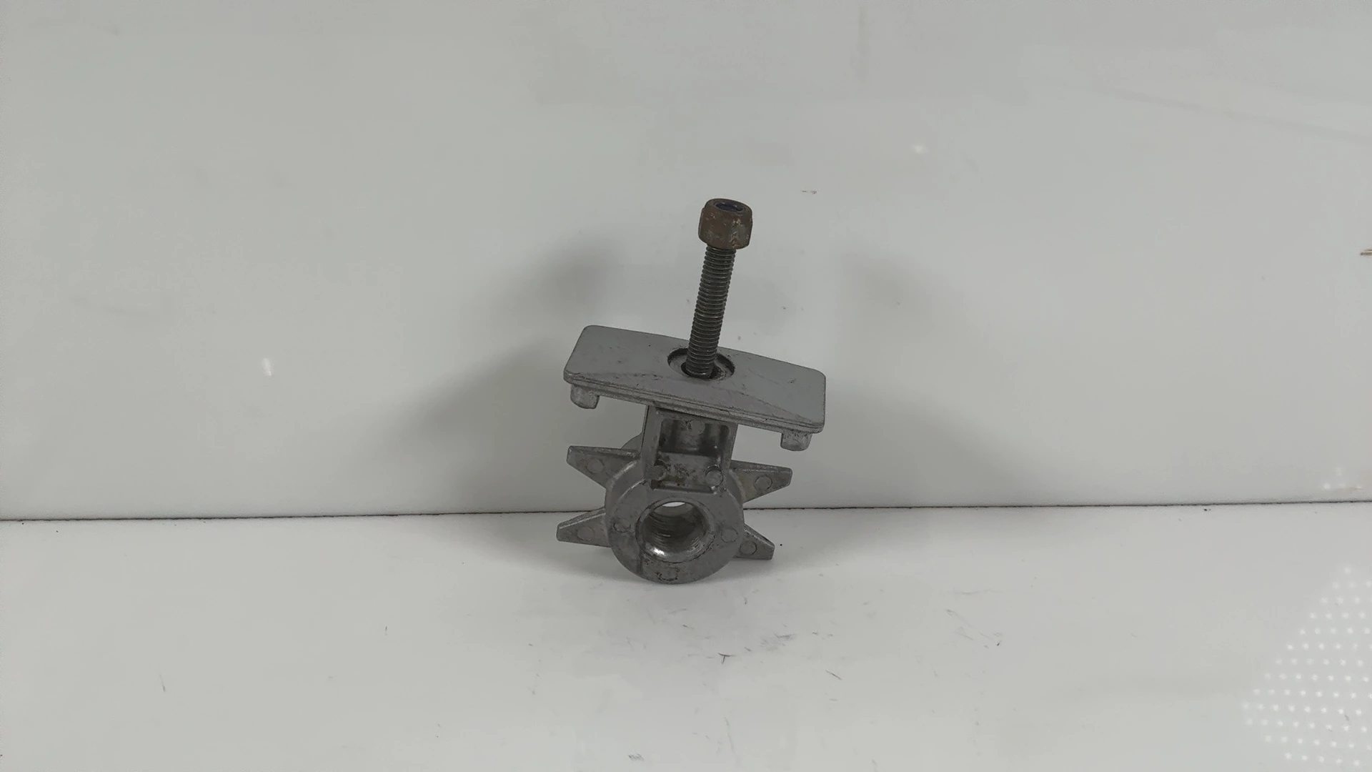Yamaha TDM850 3VD 850cc Rear Axle Chain Adjuster Puller 1991-95 OEM 3HE-25388-00 - Image 2
