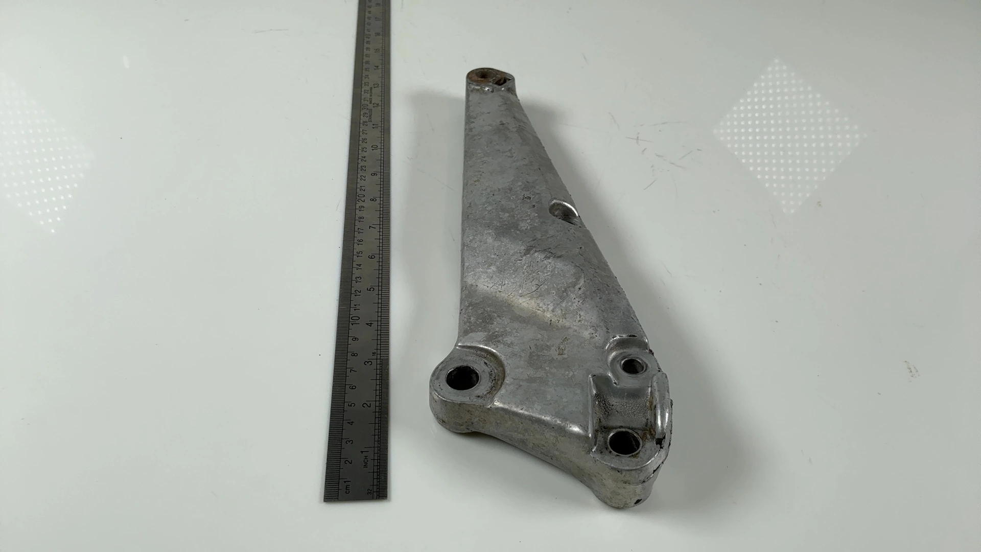 Honda CB400N Super Dream Left Footrest Bracket Hanger 1978-84 OEM 50700-443-611 - Image 4