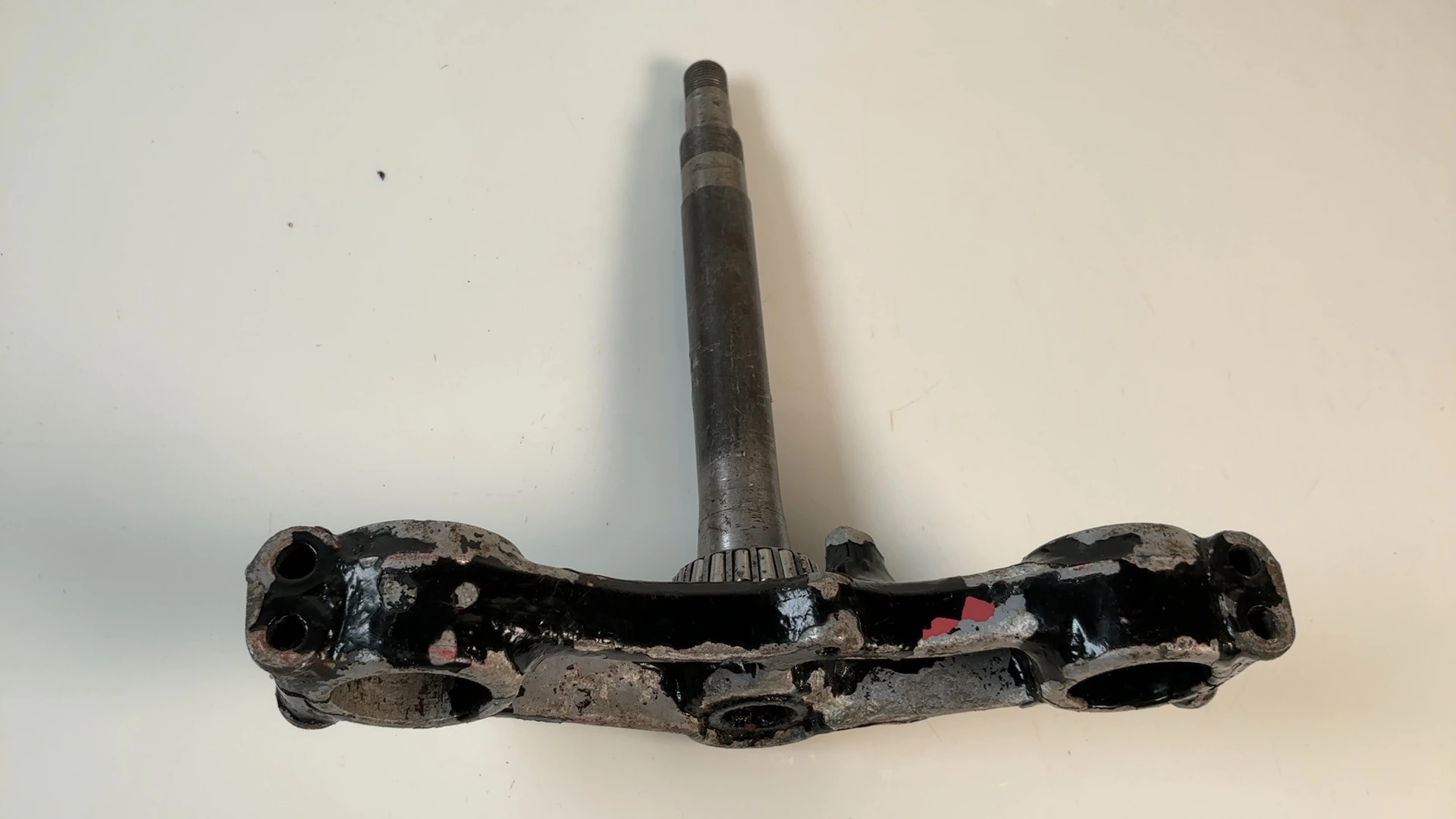 Suzuki GS1000 GS1000E 1000 CC Lower Triple Tree T Stump 1978-79 OEM 51410-45000 - Image 2
