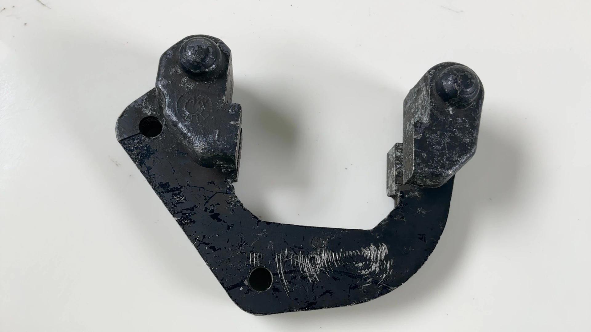 Suzuki GS650G GS650 650cc Front Brake Caliper Bracket 1981 1982 OEM 59100-45881 - Image 7